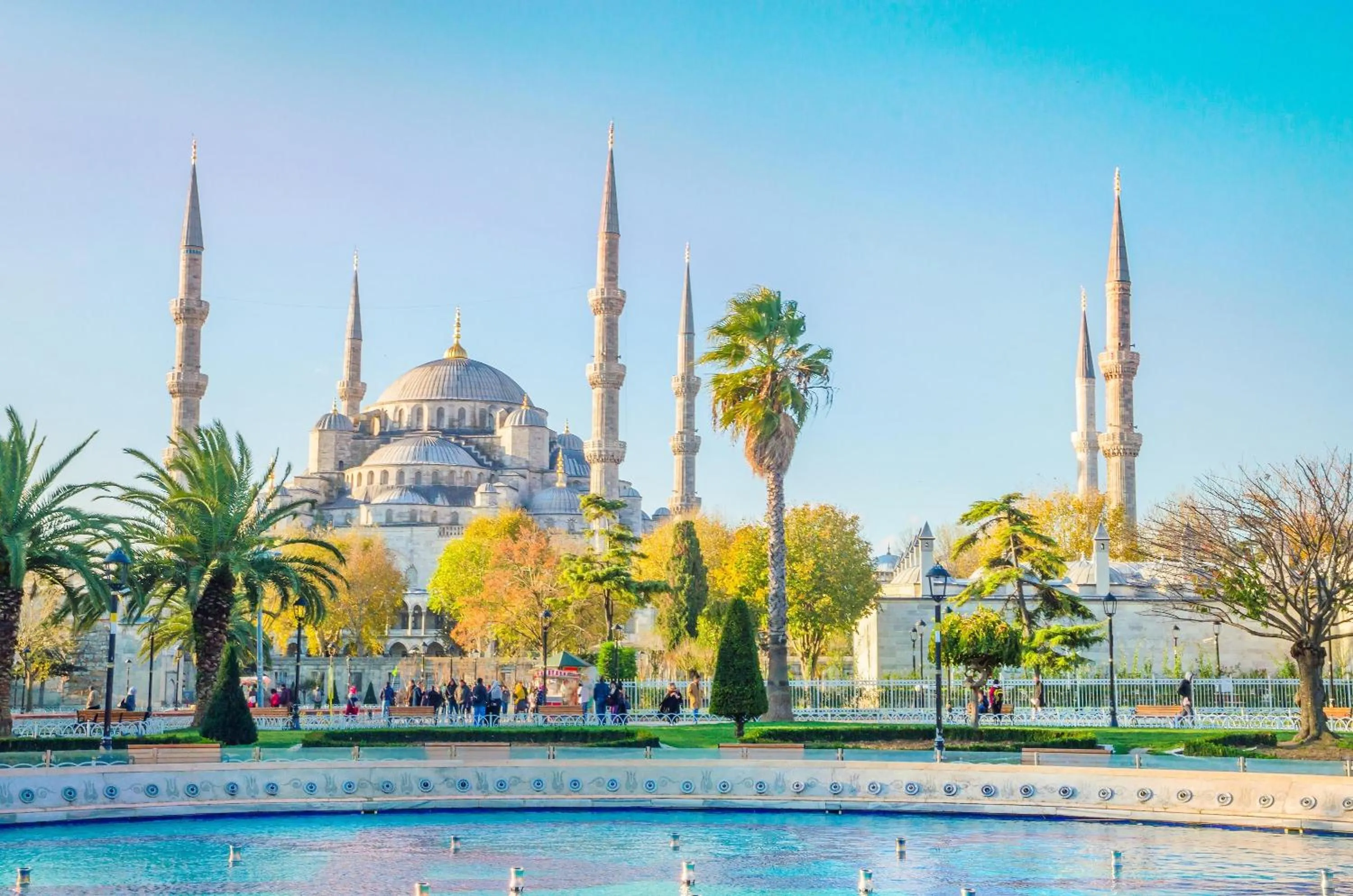 Neighbourhood in HagiaSophia Donat Suites