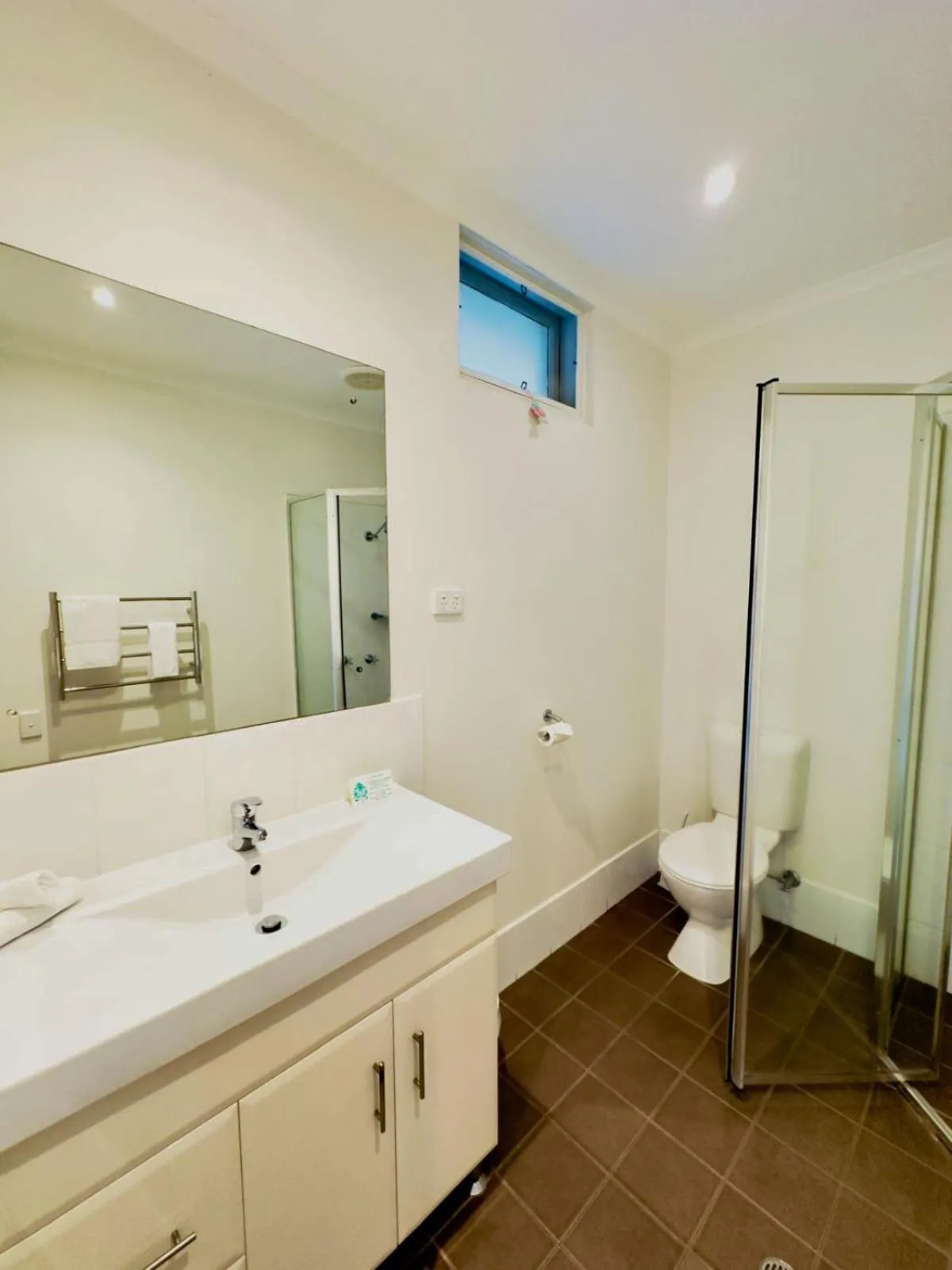 Shower in Merivale Motel