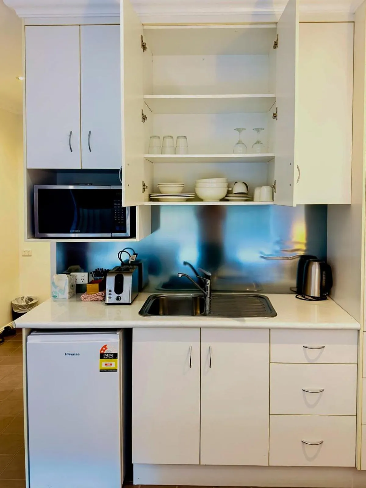 Coffee/tea facilities in Merivale Motel