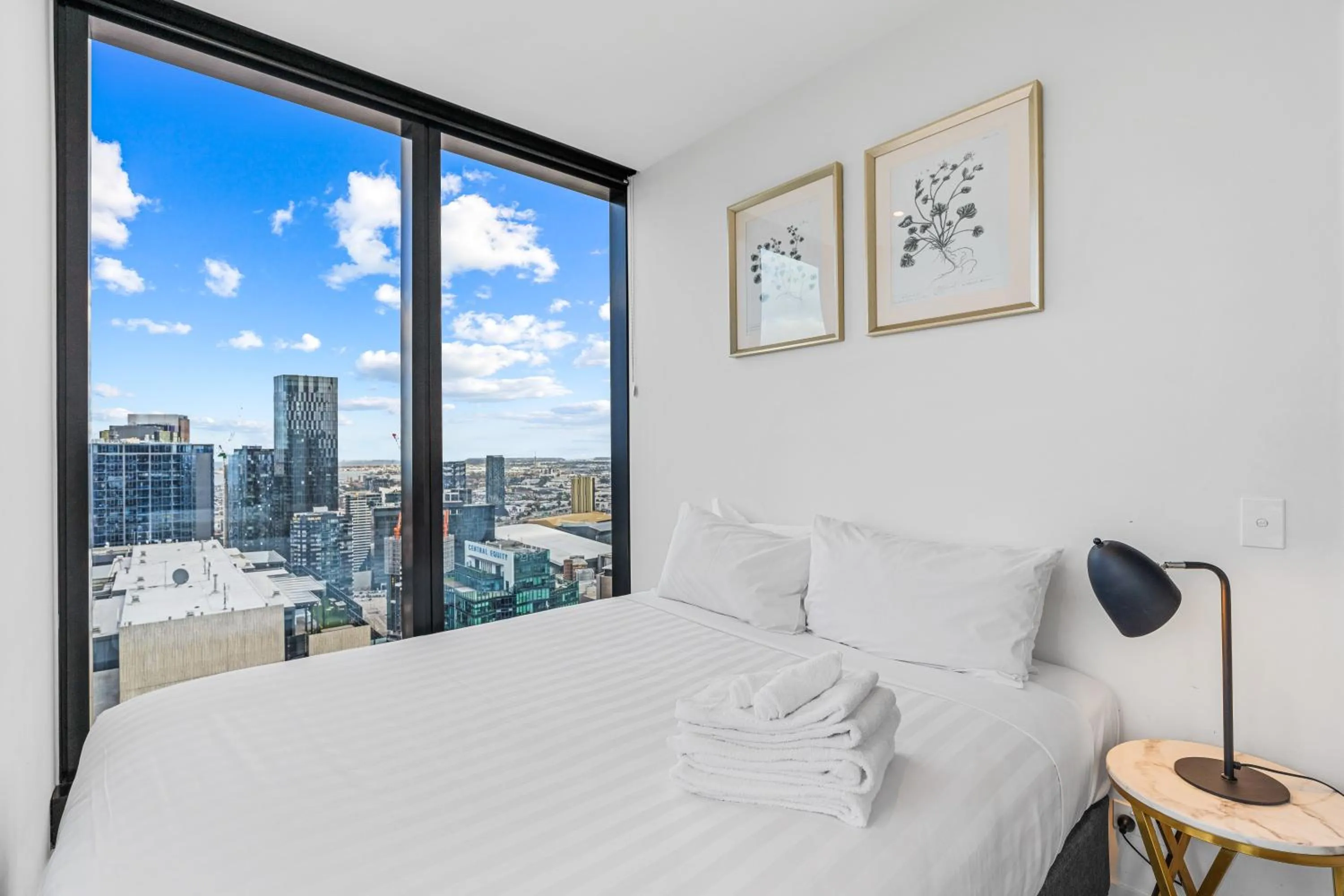 Bed in CLLIX Australia 108 Apartments