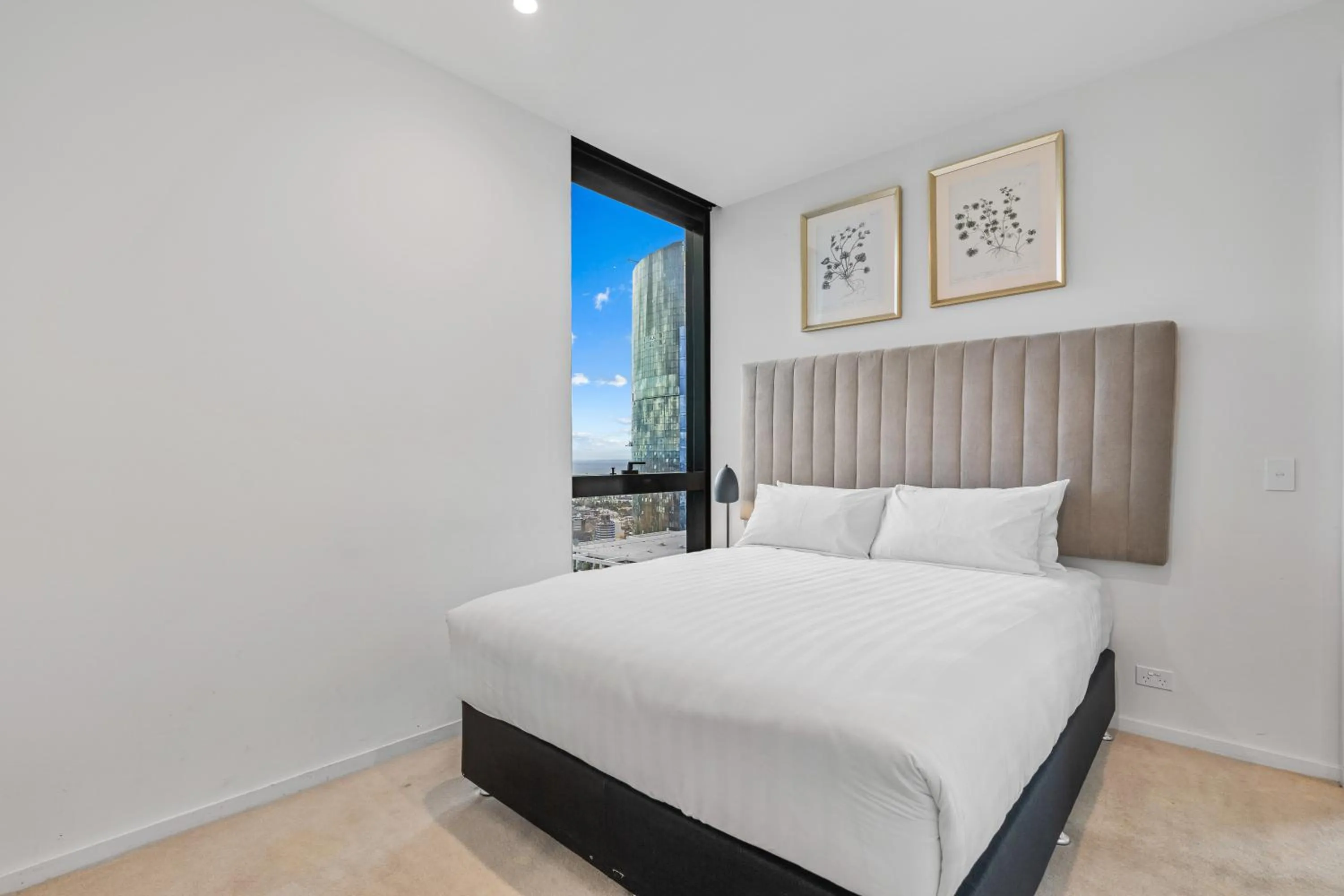 Bed in CLLIX Australia 108 Apartments