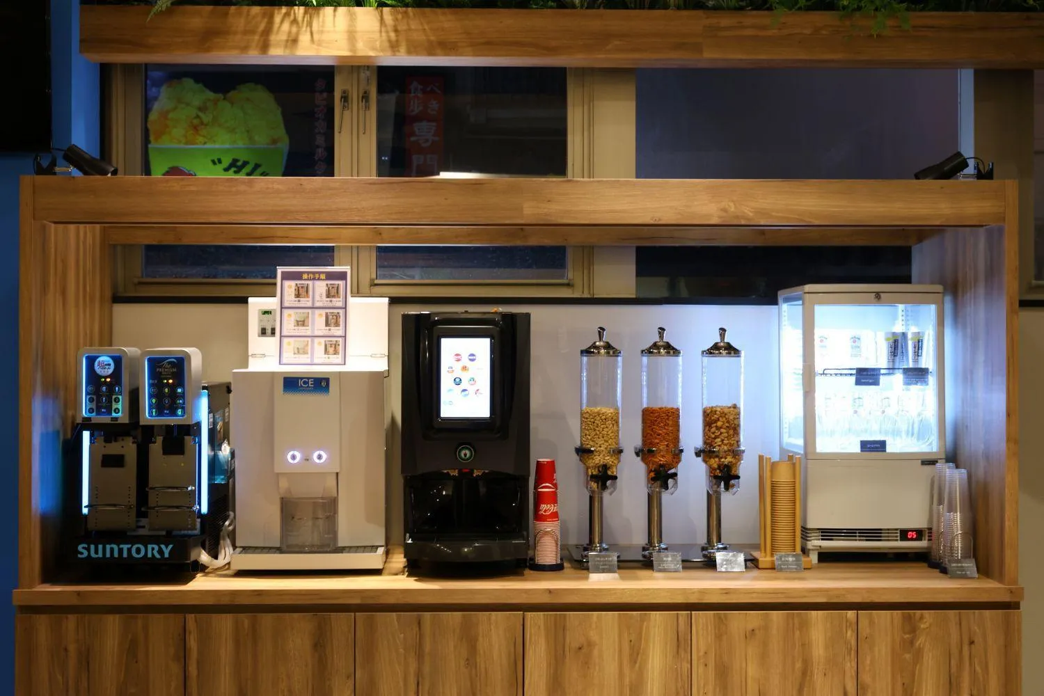 Communal lounge/ TV room in global cabin Yokohama Chinatown