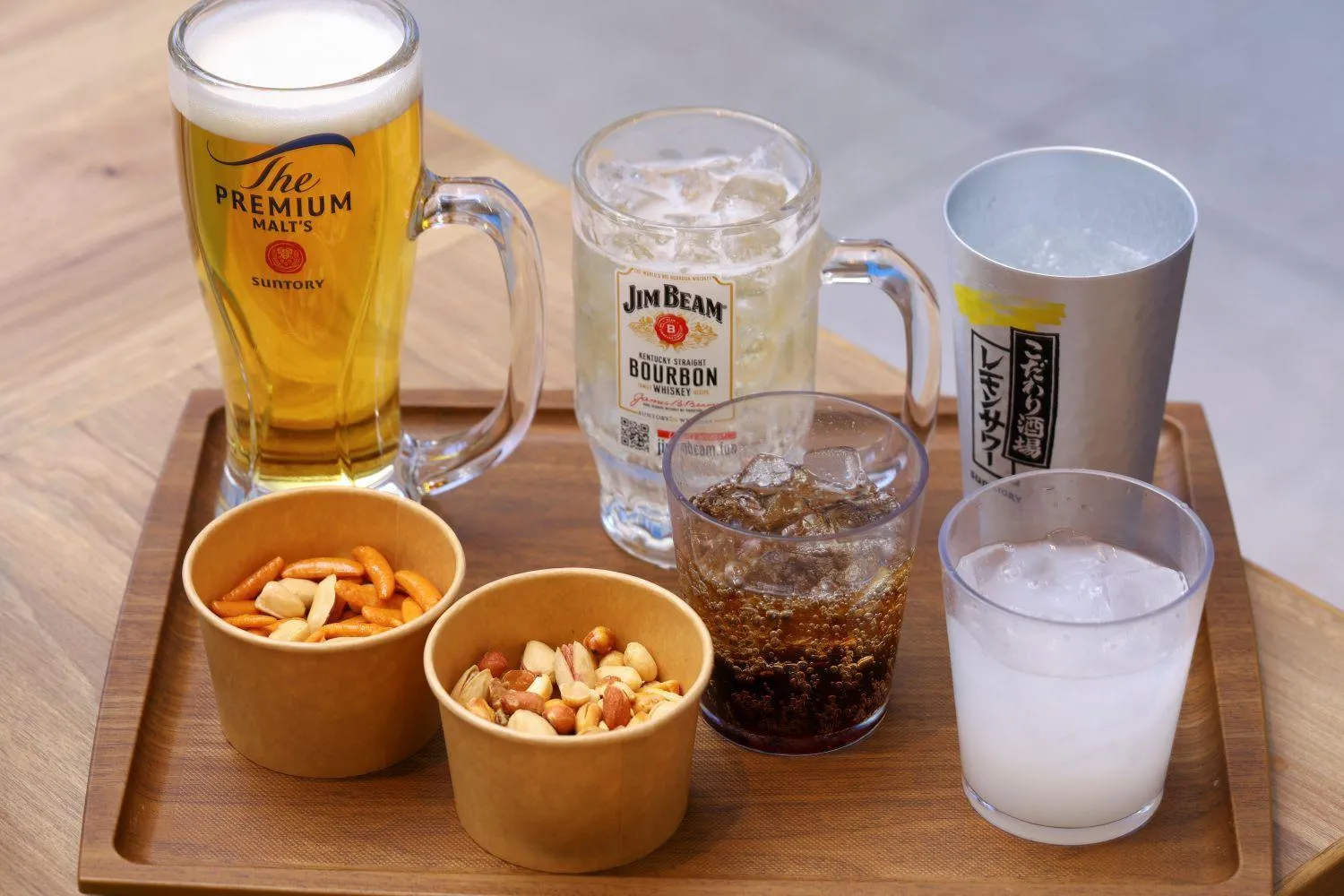 Lounge or bar in global cabin Yokohama Chinatown