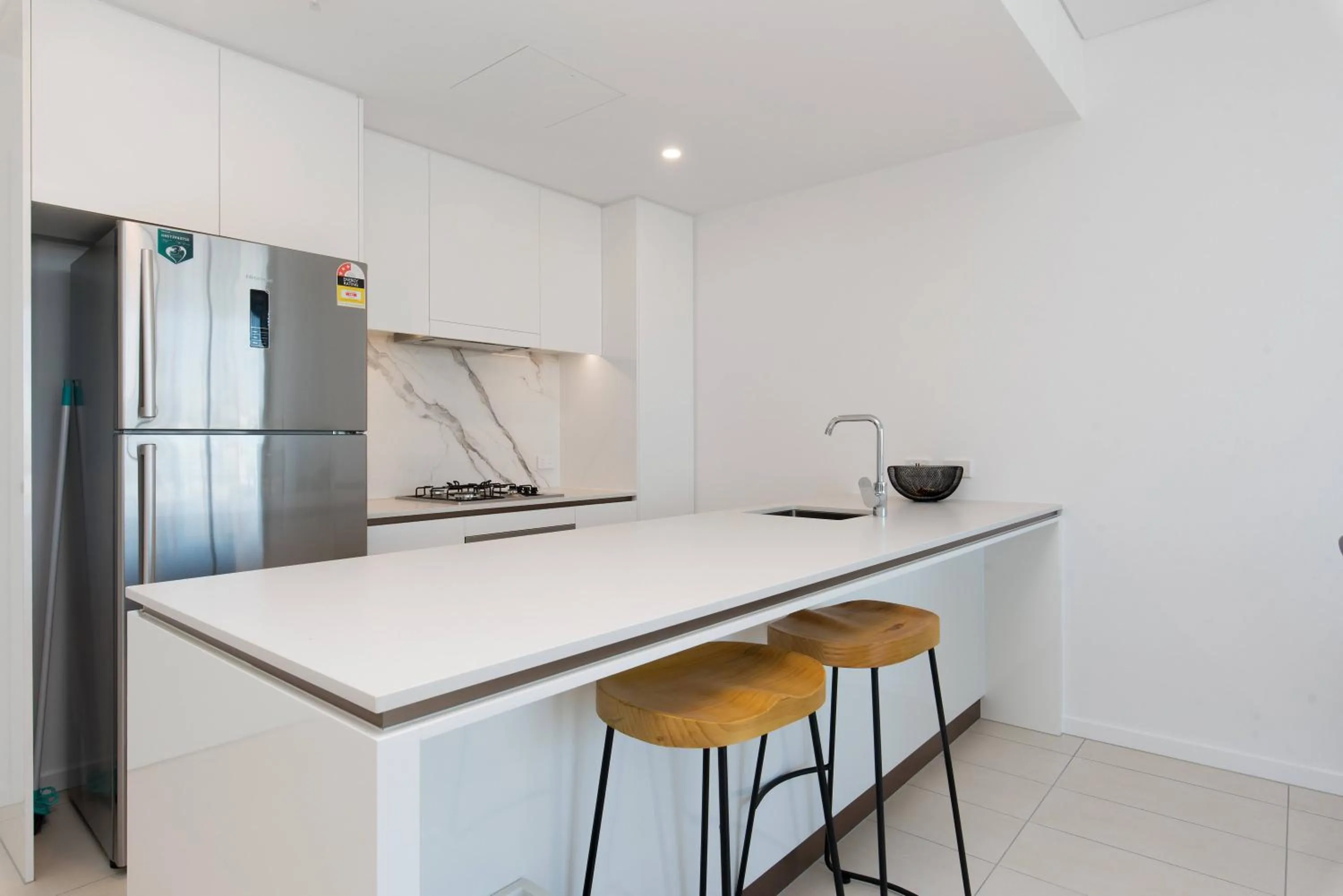 Kitchen or kitchenette in Hope Street Apartments by CLLIX