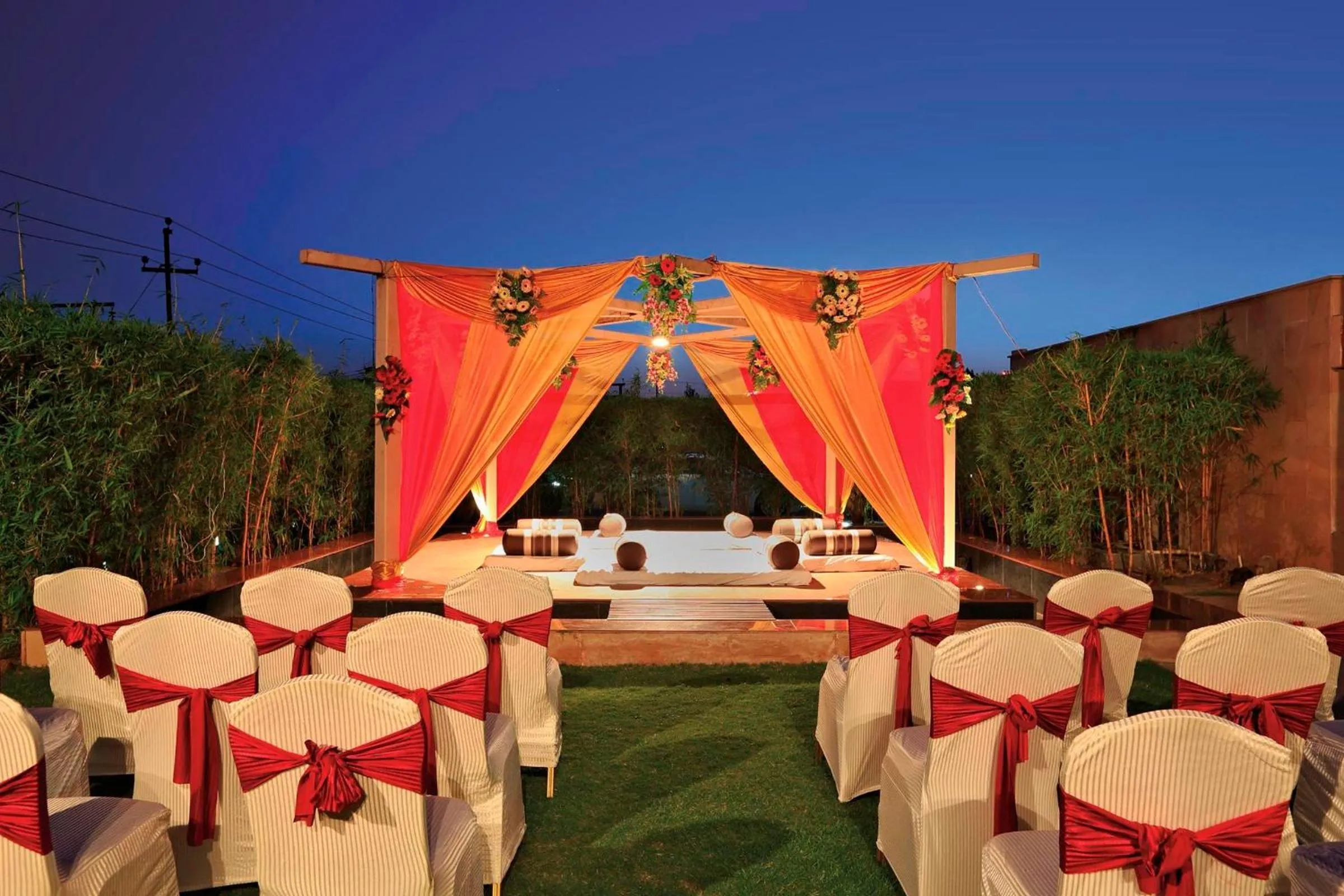 Banquet/Function facilities in Yashail Hotel Haridwar