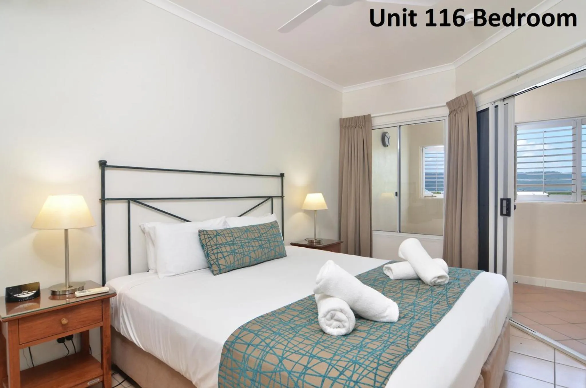 Bedroom, Bed in The Newport on Macrossan - Adults Only