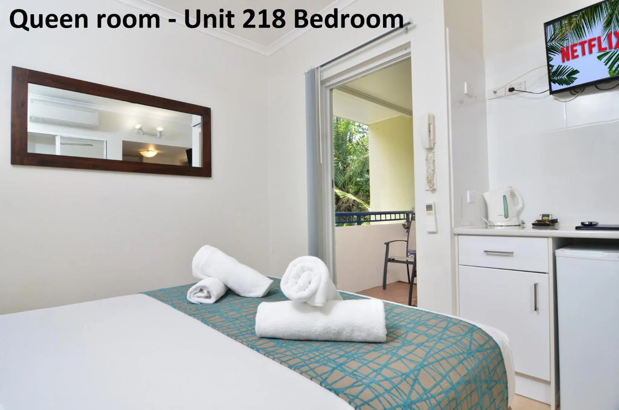 Bedroom, Bed in The Newport on Macrossan - Adults Only