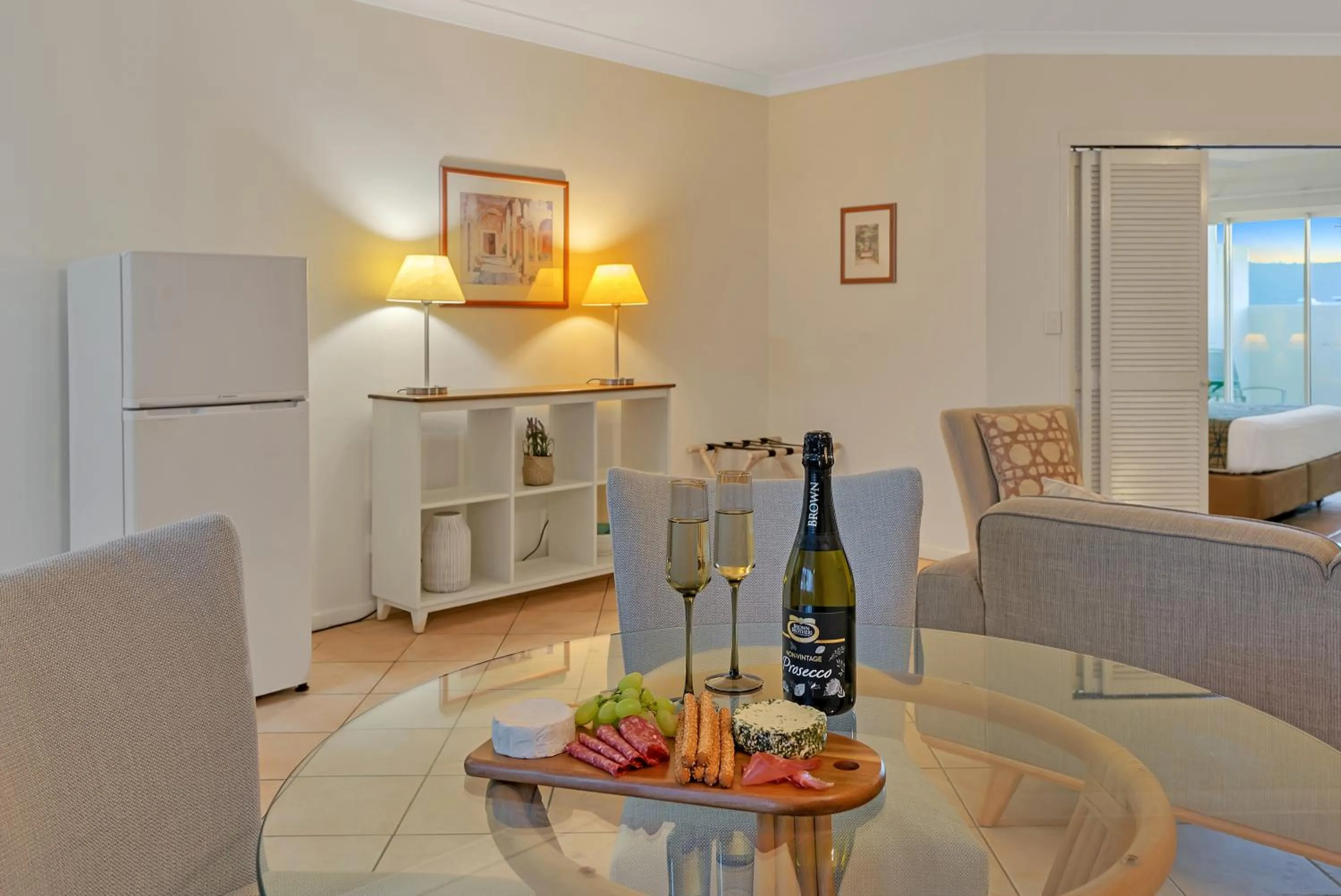 Living room in The Newport on Macrossan - Adults Only