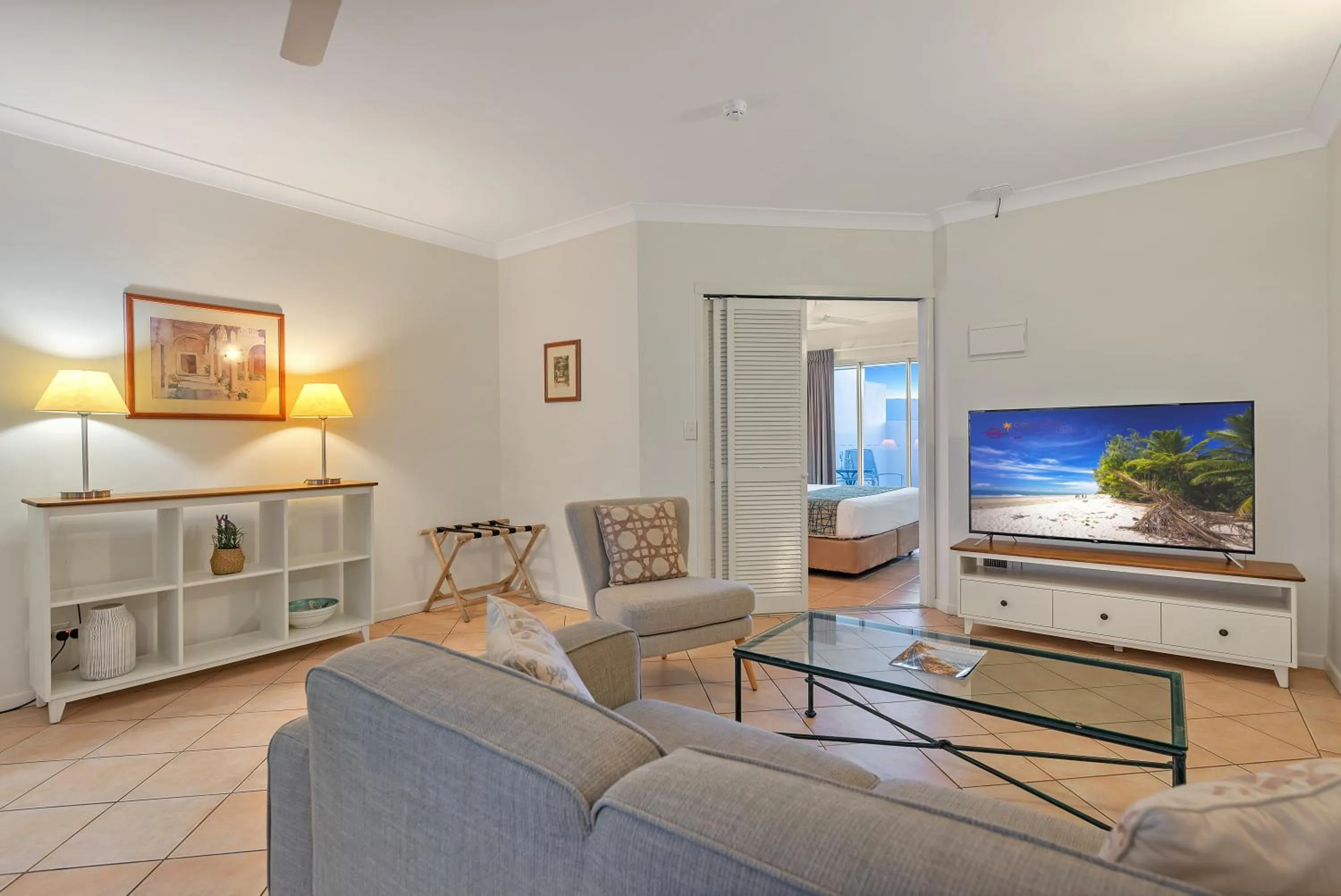 Living room in The Newport on Macrossan - Adults Only