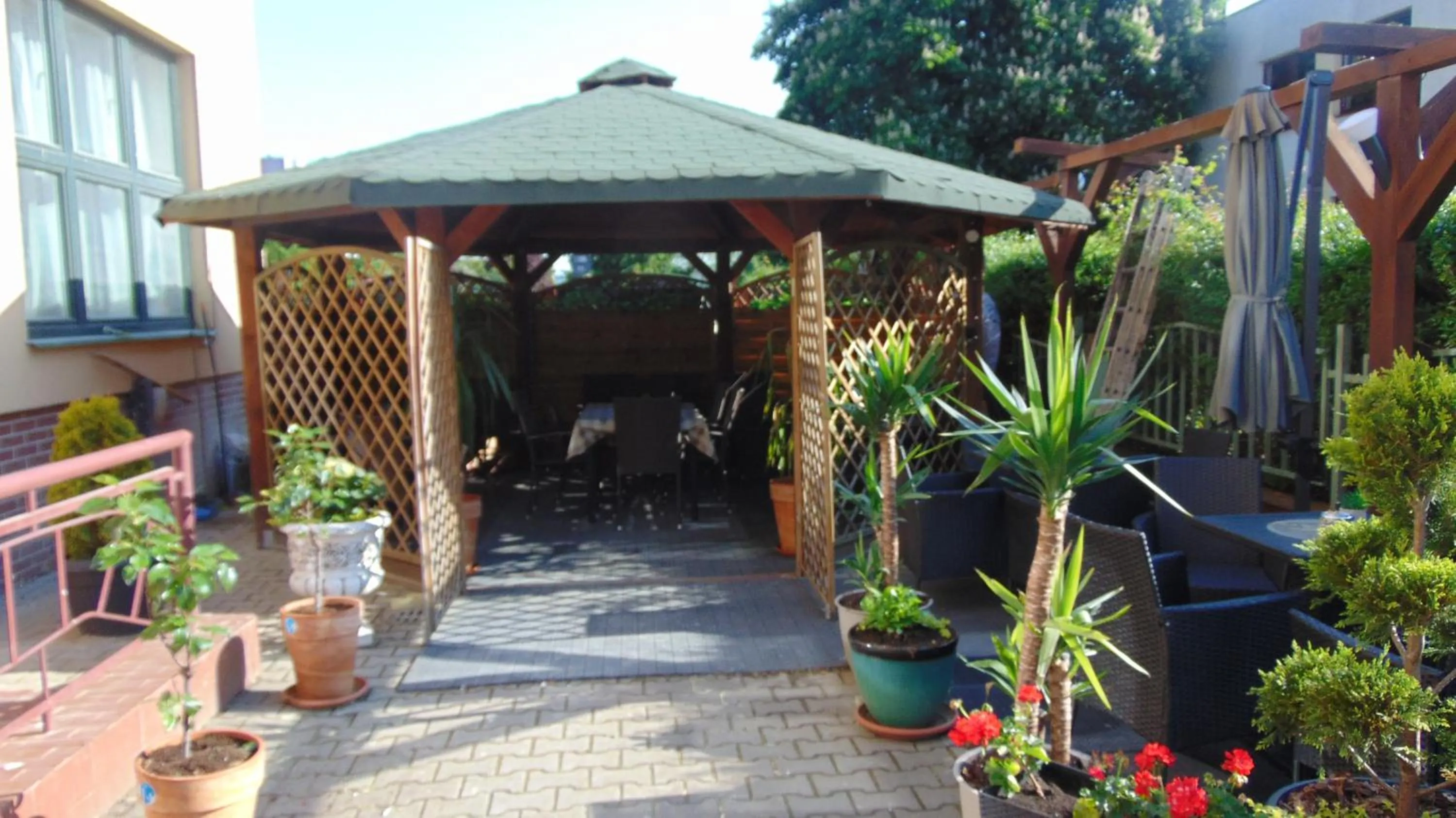 Property building in Hotel Zbyszko