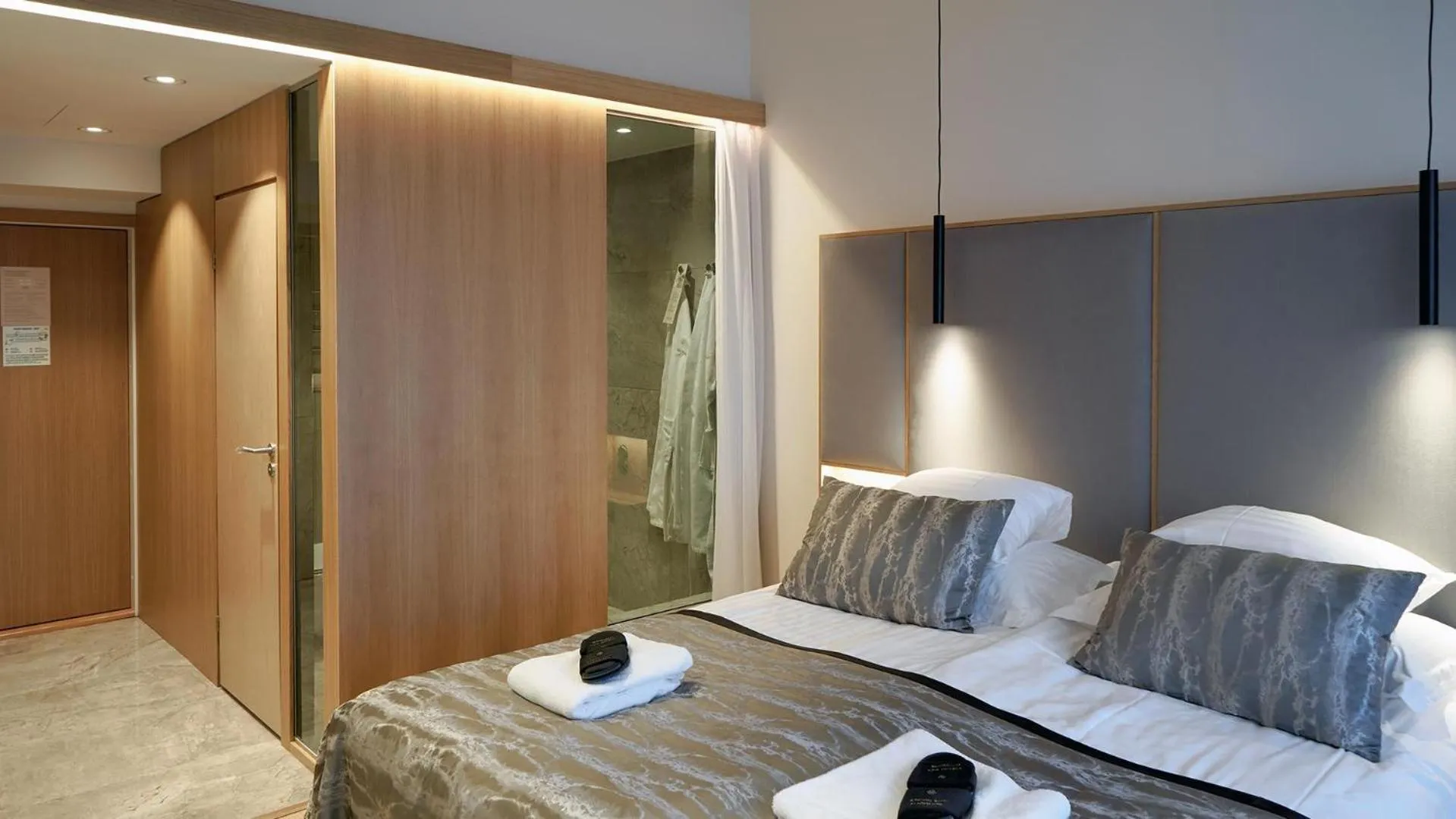 Photo of the whole room, Bed in Naantali Spa Hotel