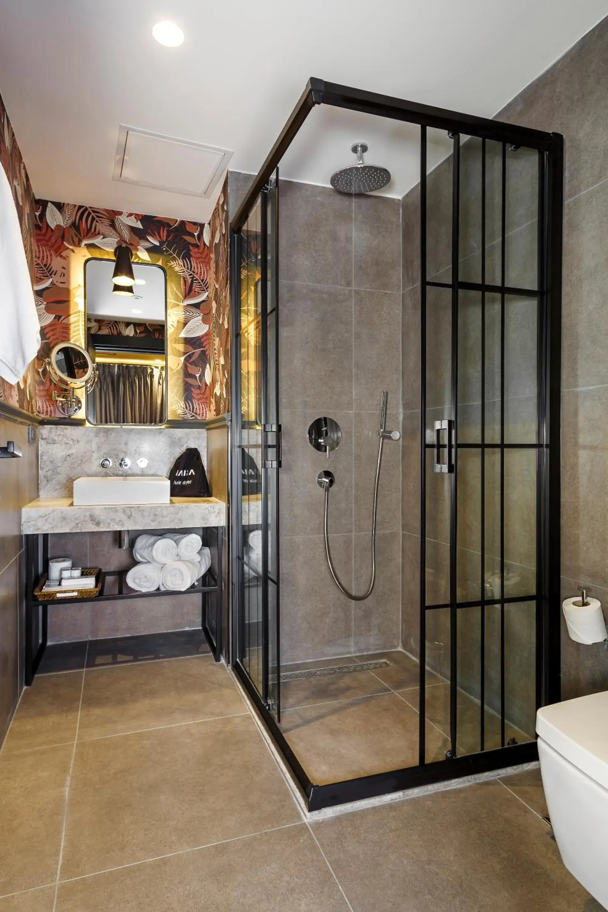 Bathroom in Sherwood Prize Hotel