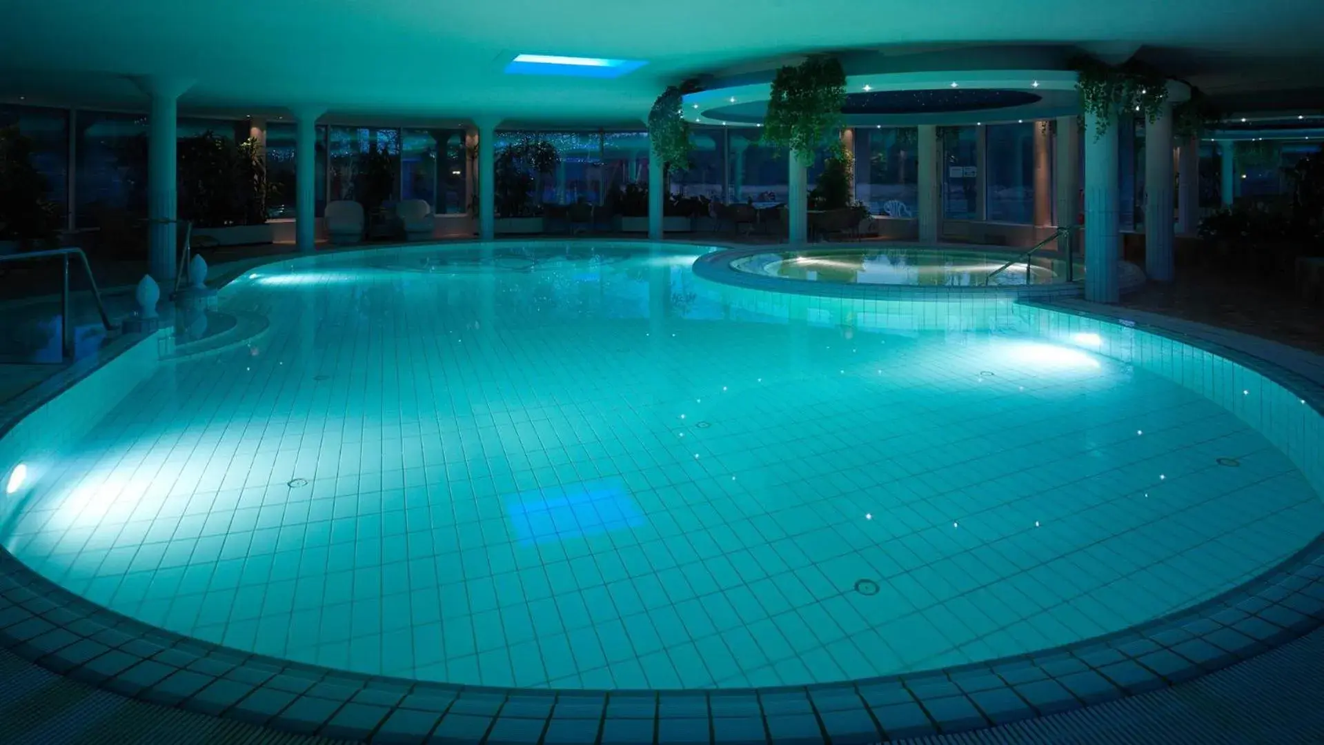 Swimming pool in Ruissalo Spa Hotel Swimming pool in Ruissalo Spa Hotel