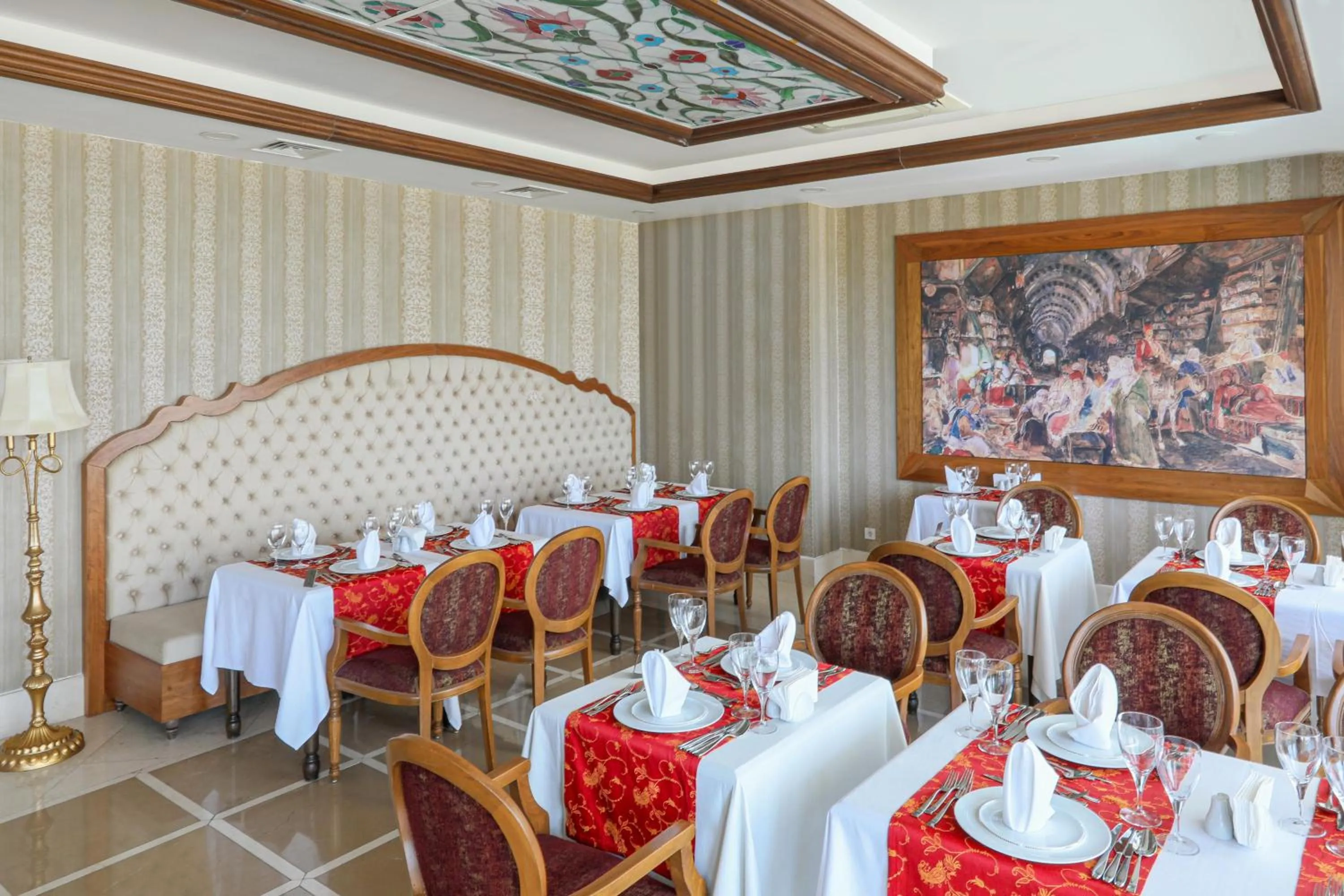 Restaurant/places to eat in Sherwood Exclusive Lara