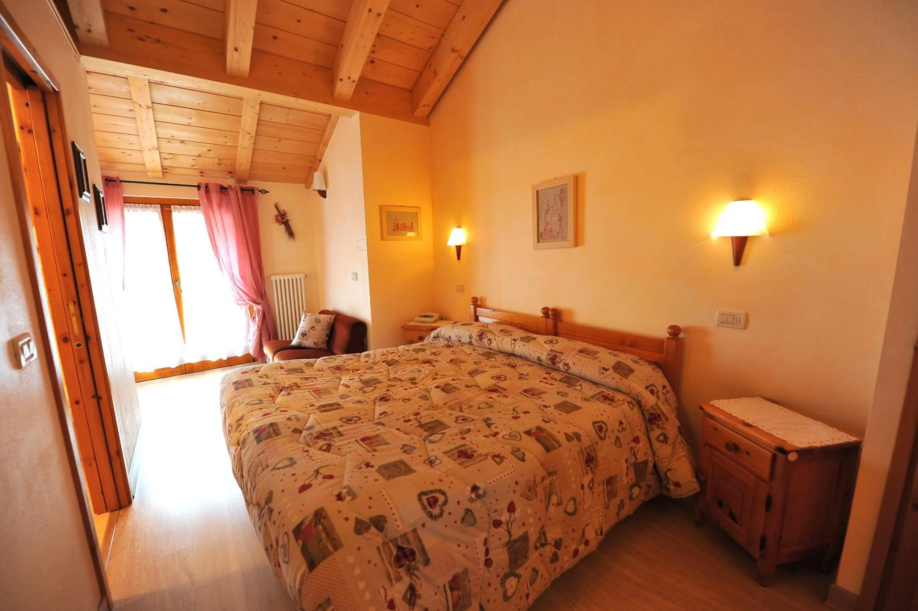 Bed in Hotel Silene Parking and Garage