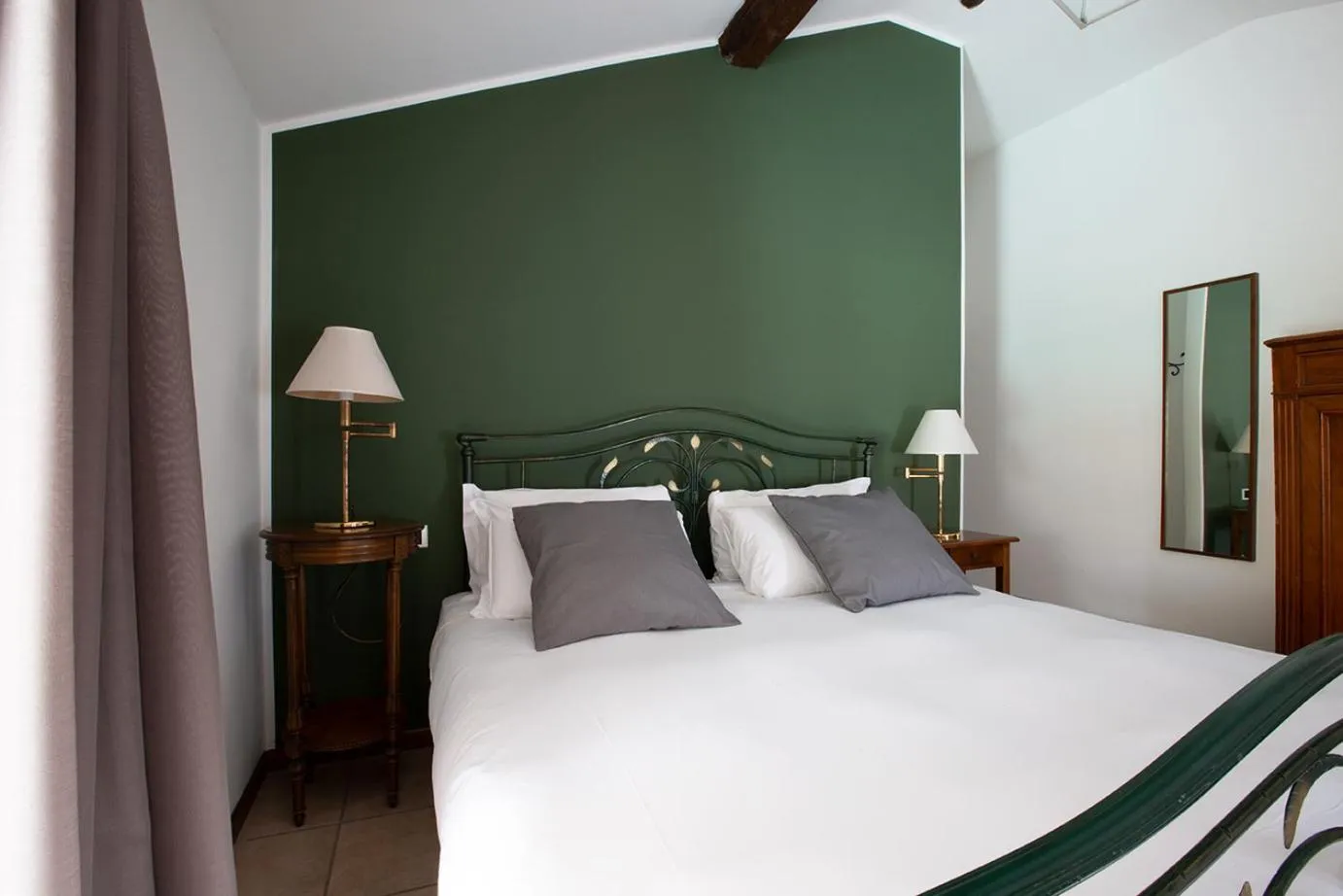 Bed in Hotel Orso Bruno