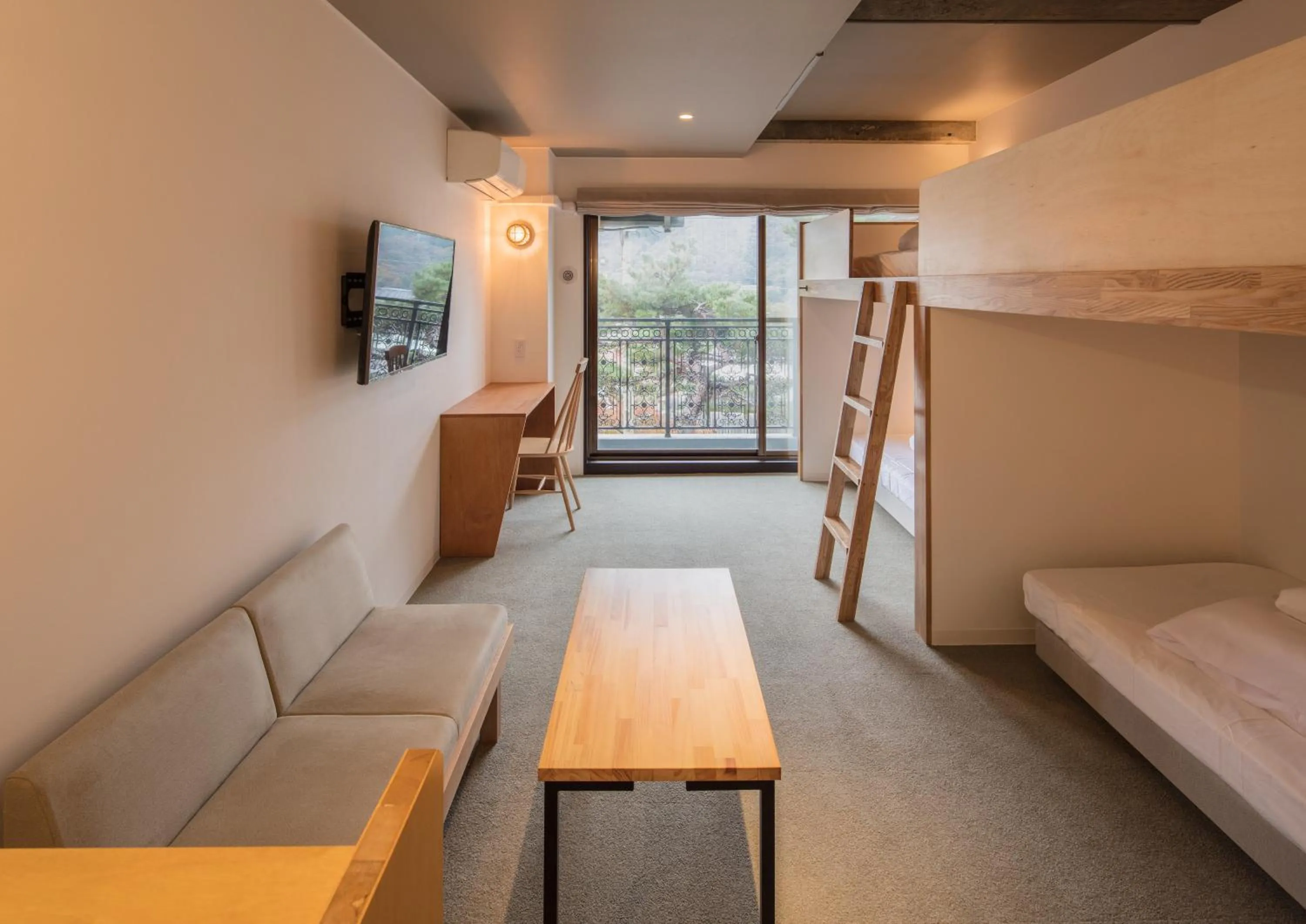 Photo of the whole room, Bed in Emblem Flow Hakone