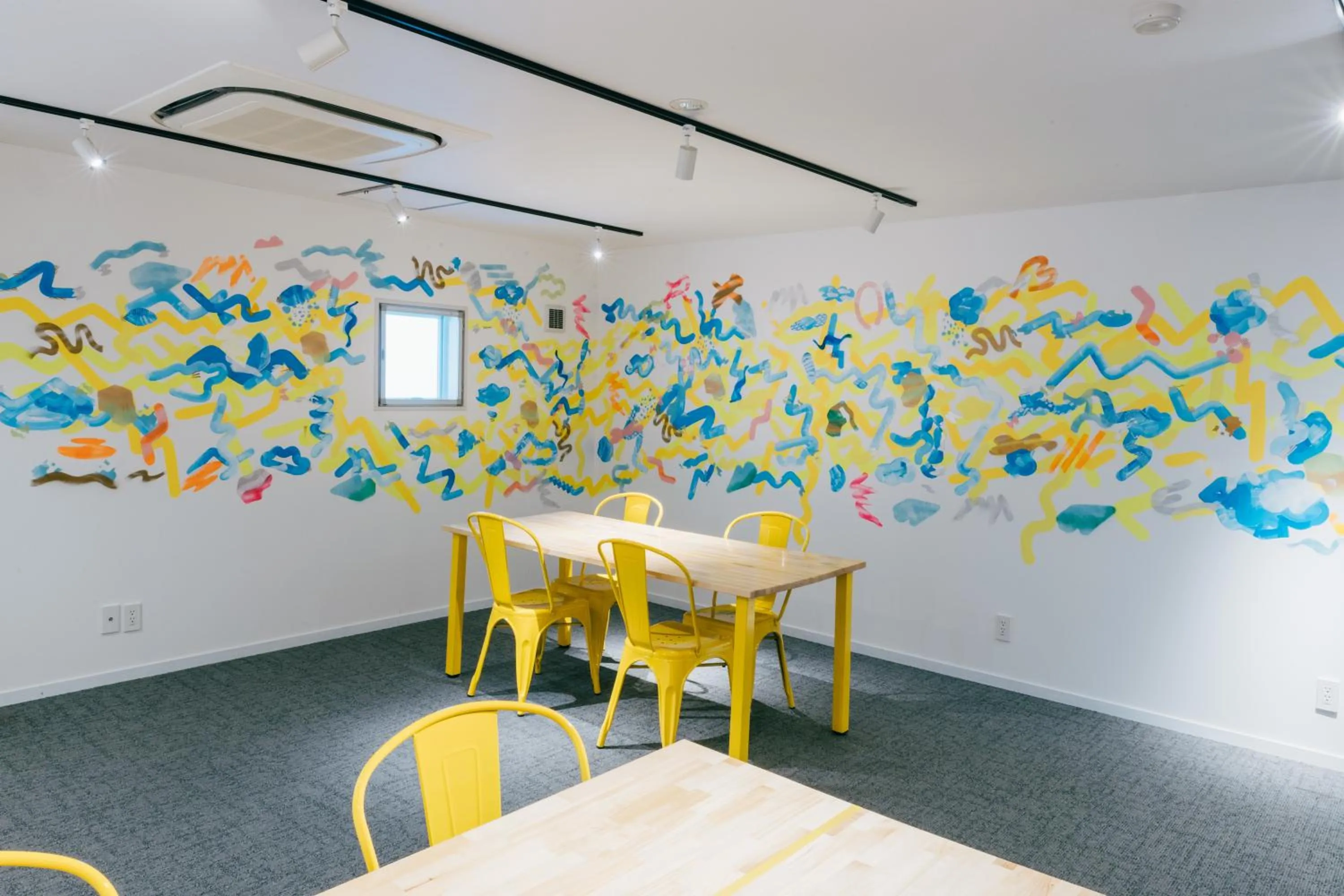 Communal lounge/ TV room in Emblem Flow Hakone