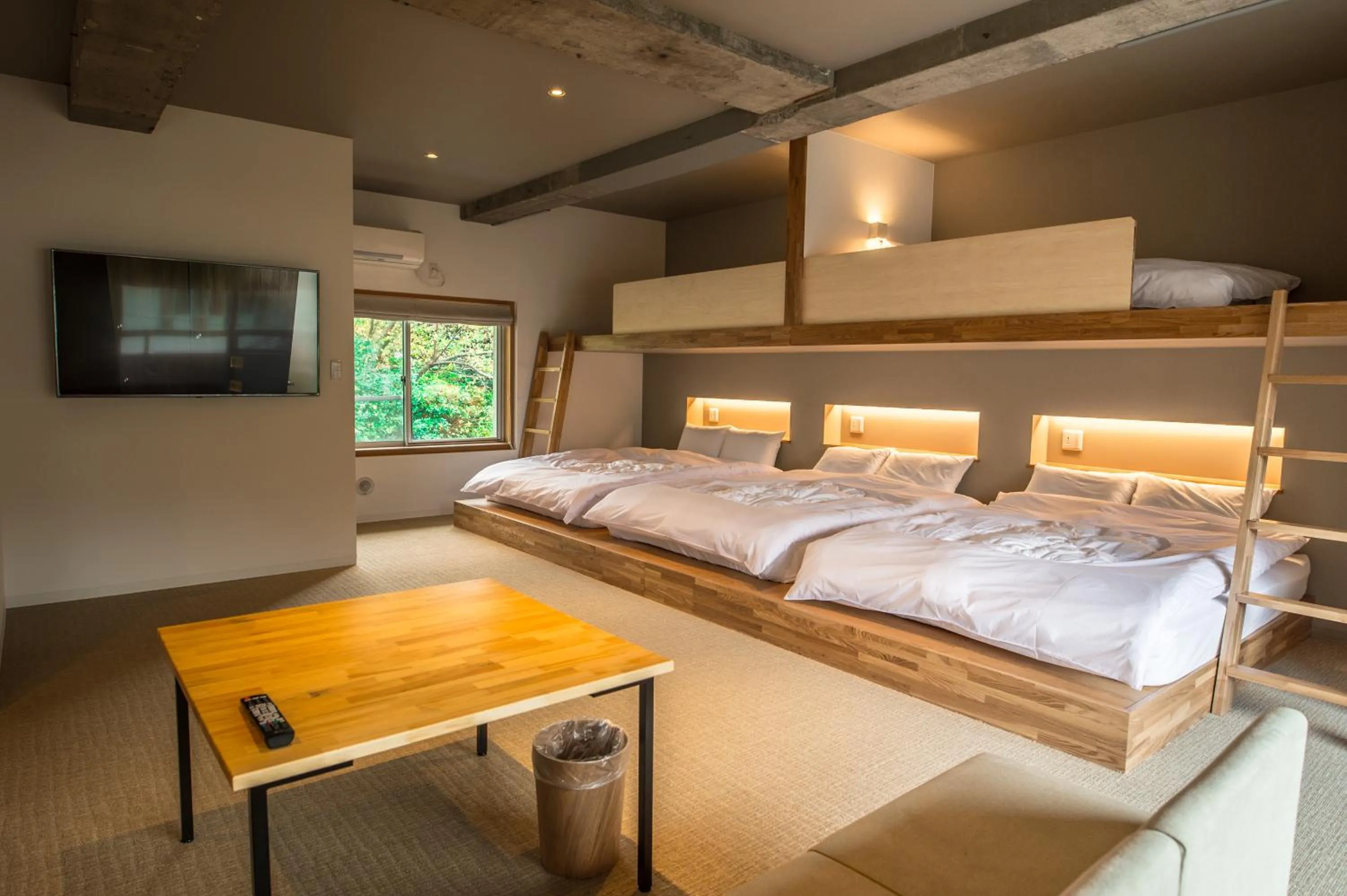 Living room, Bed in Emblem Flow Hakone