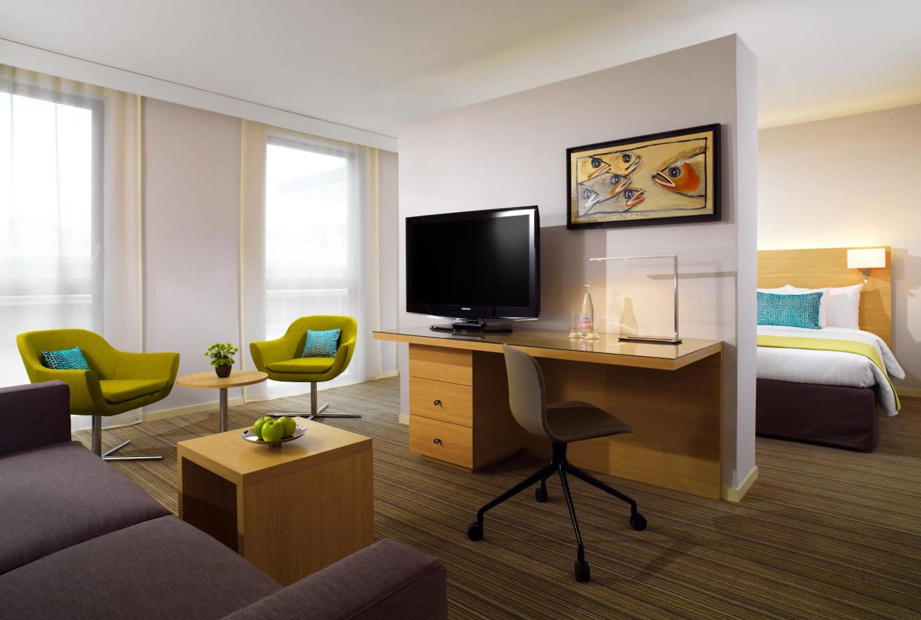 TV and multimedia, Bed in Courtyard by Marriott Montpellier