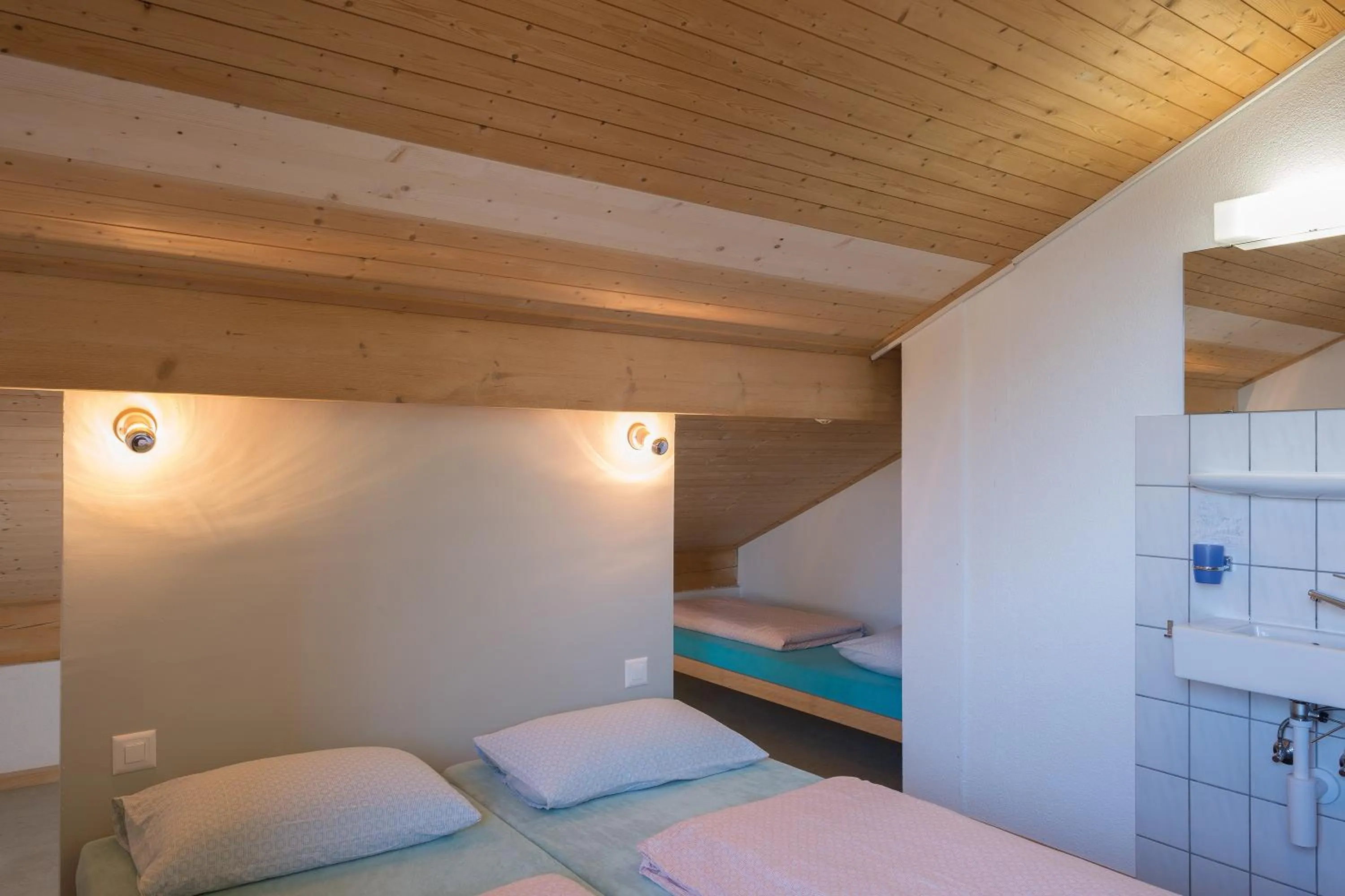 Bed in Stein am Rhein Youth Hostel