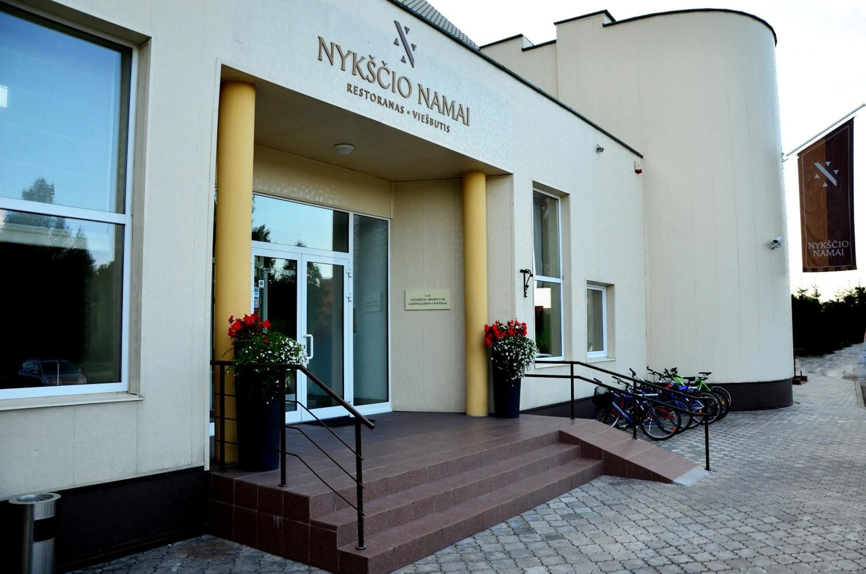 Facade/entrance in Nykščio Namai & SPA