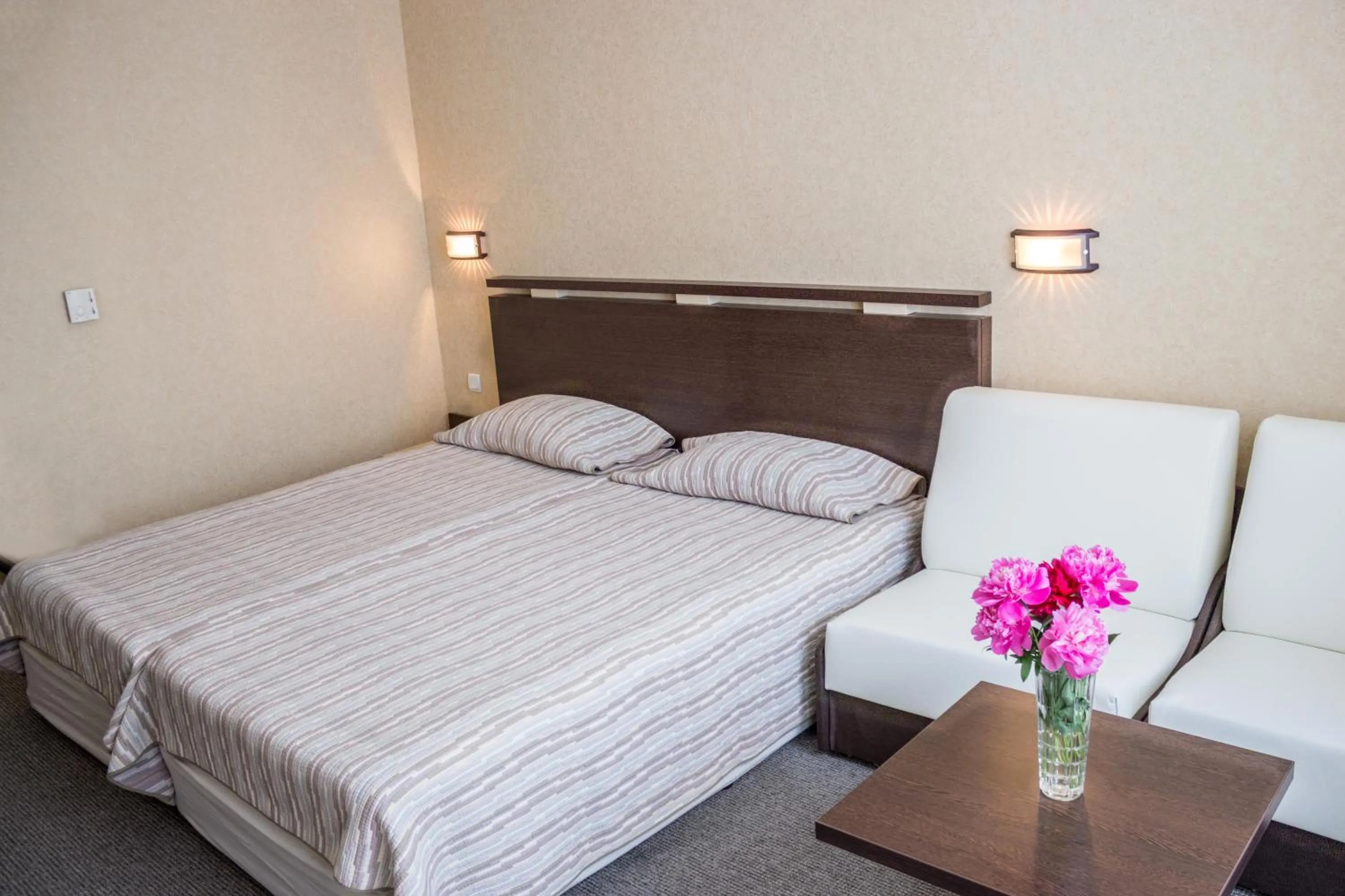 Photo of the whole room, Bed in Kuban Resort & Aquapark - All Inclusive