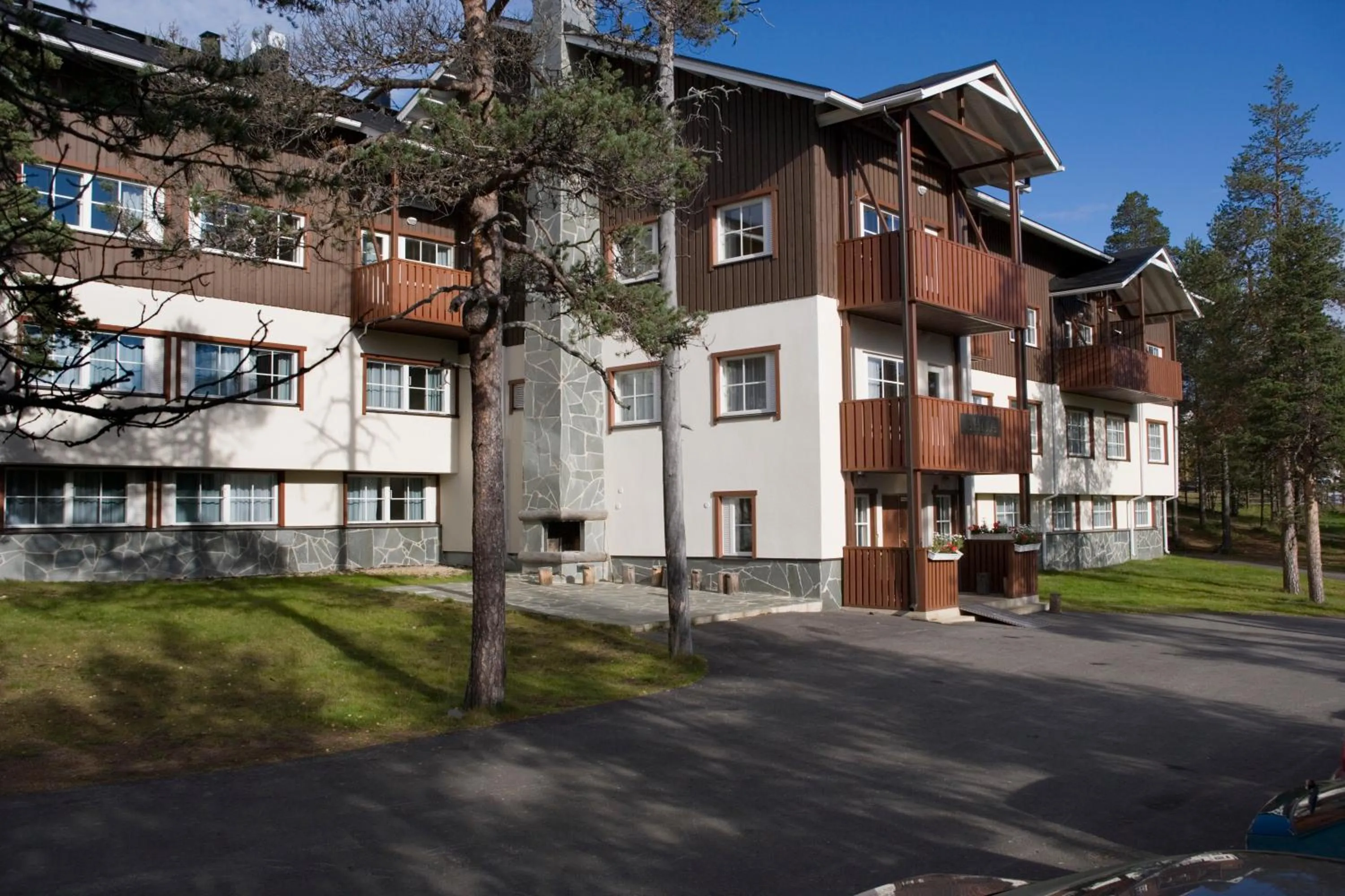 Facade/entrance in Santa's Hotel Tunturi