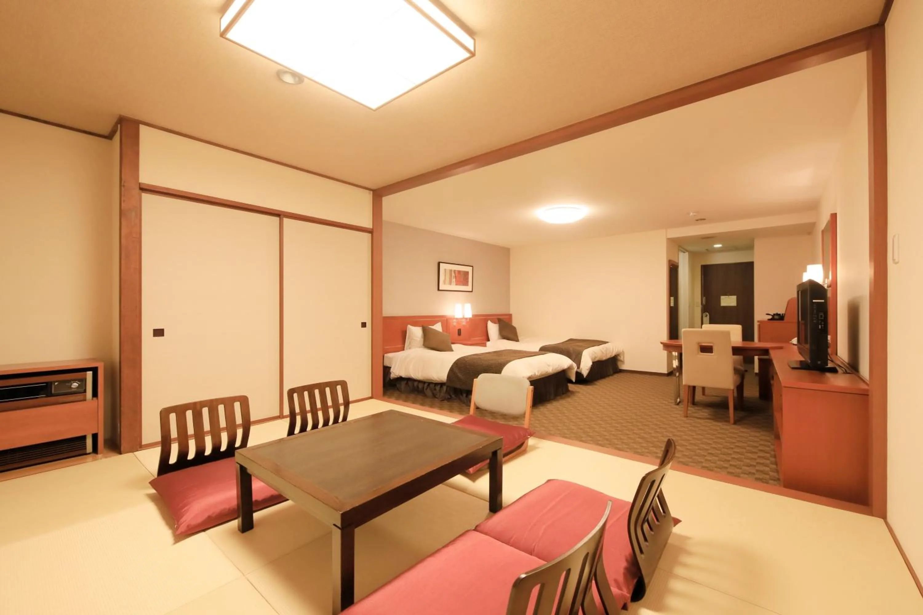 Photo of the whole room, Bed in FOURTREAT plus NASUKOGEN