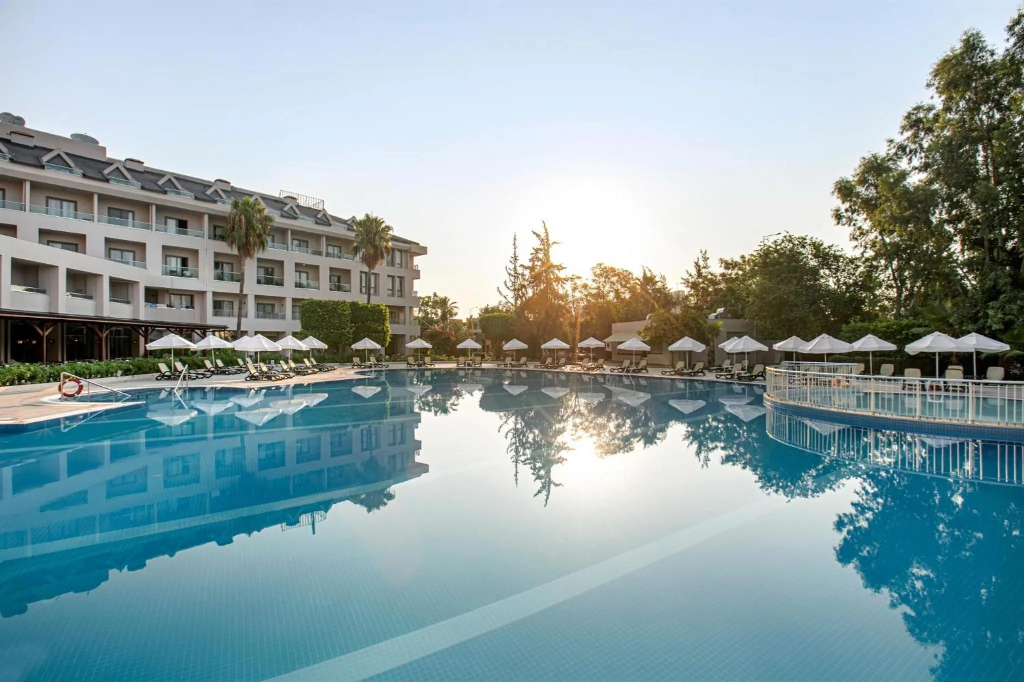 Swimming pool in Greenwood Kemer Resort