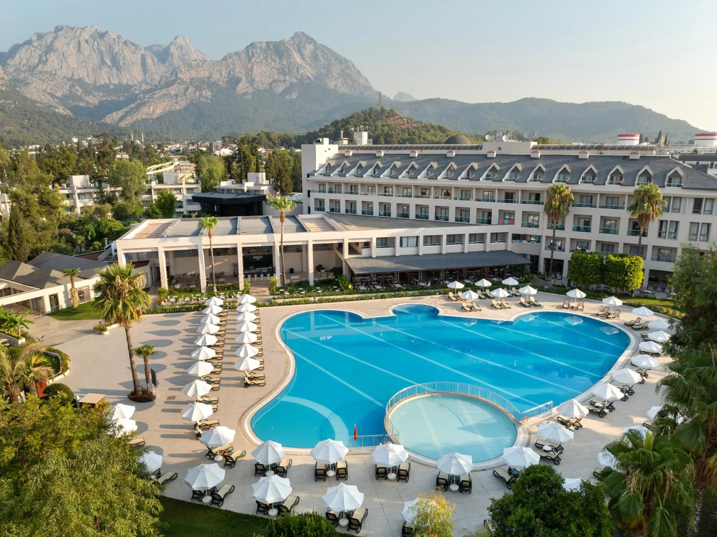 Swimming pool in Greenwood Kemer Resort