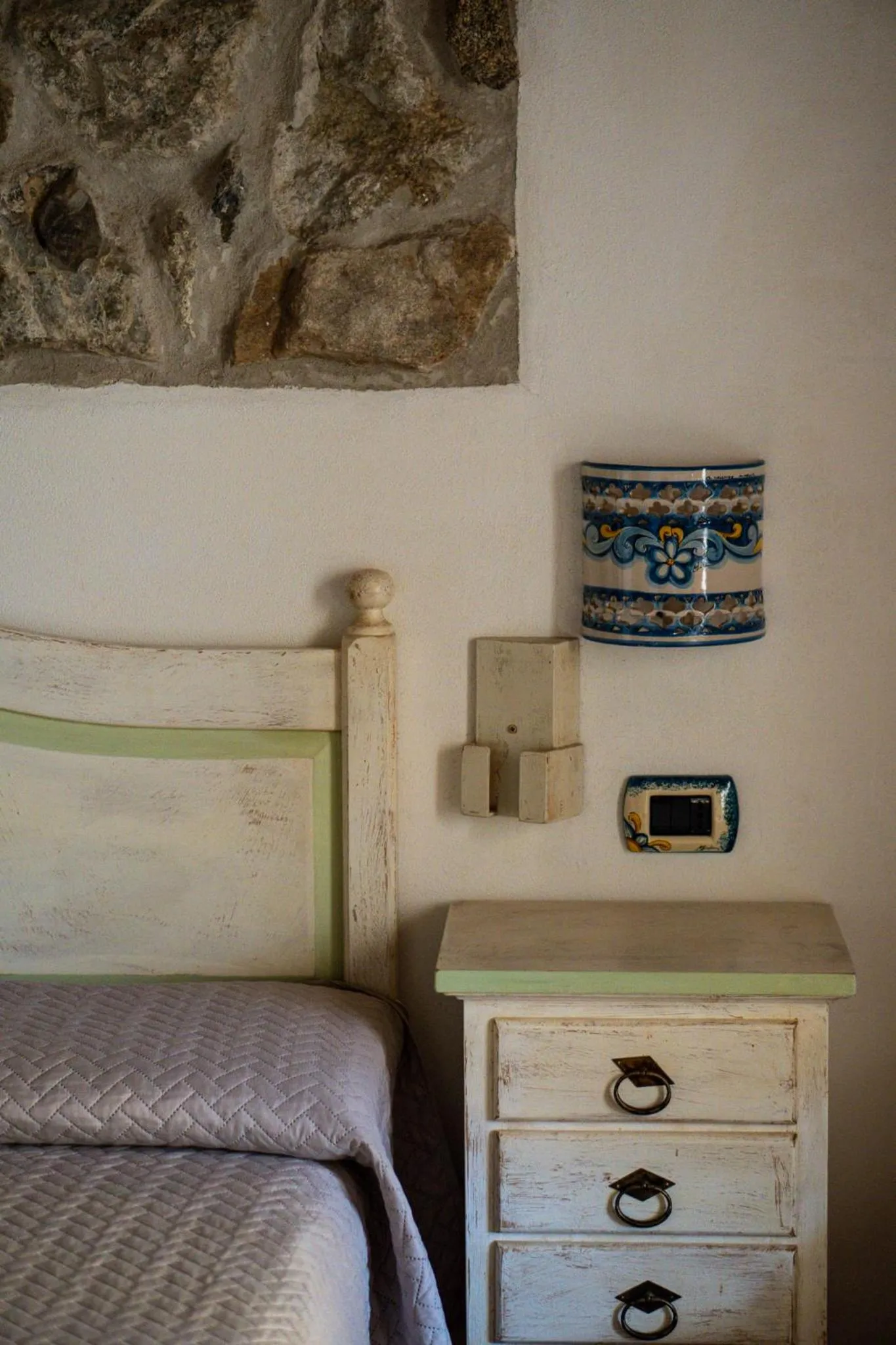 Bed in Romeo e Giulietta Scilla