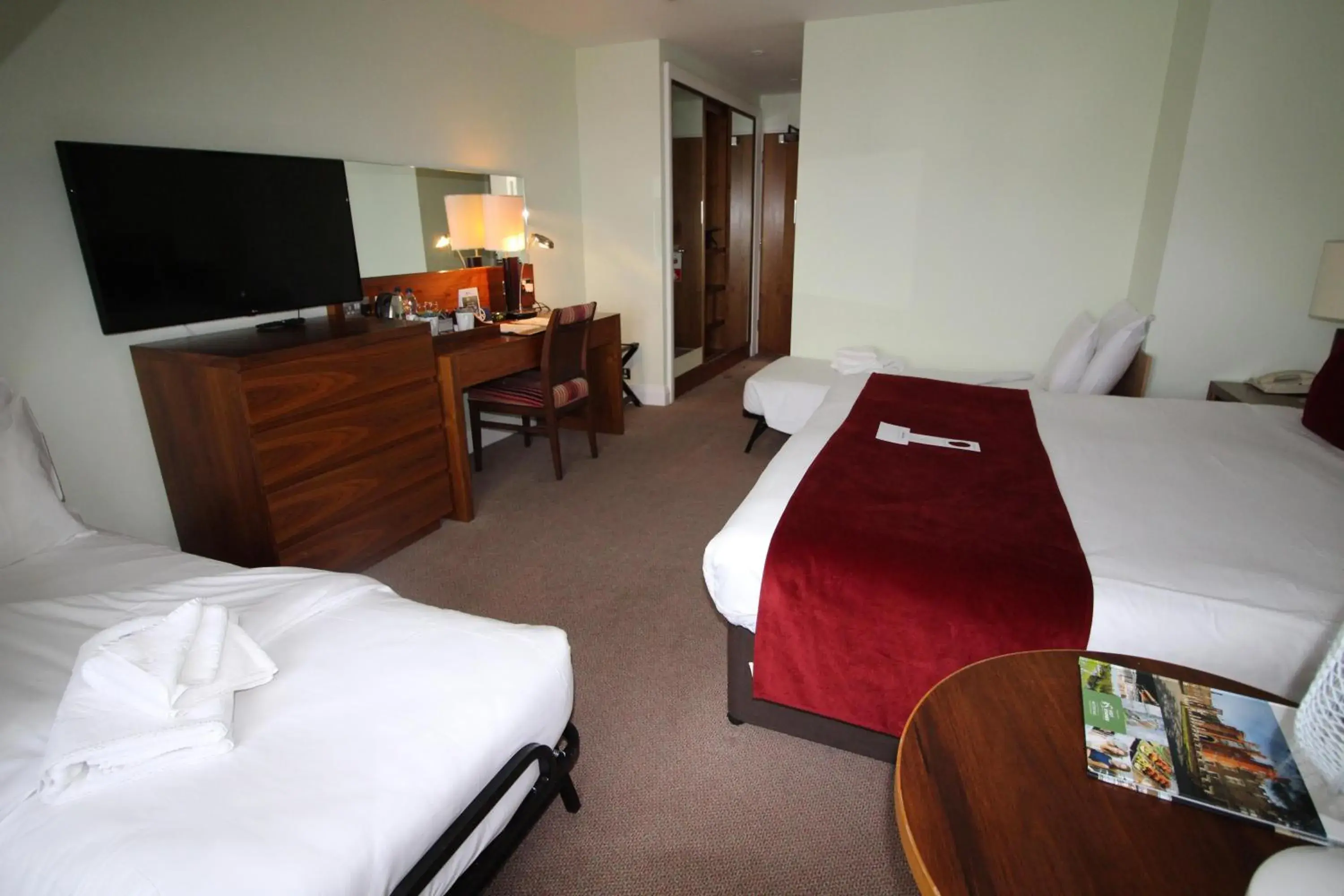 Bedroom, Bed in Best Western Ship Hotel Bedroom, Bed in Best Western Ship Hotel