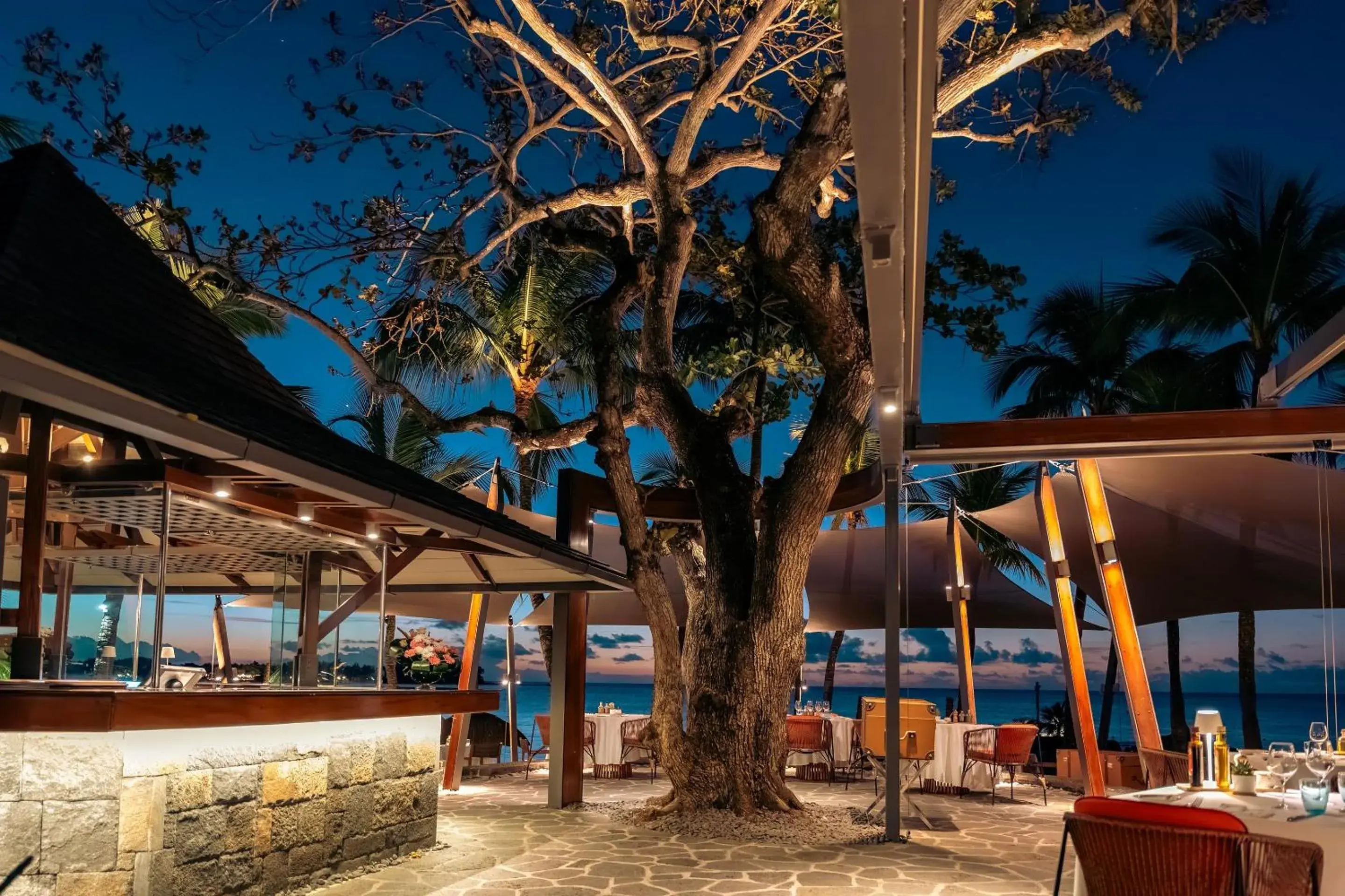 Restaurant/places to eat in Royal Palm Beachcomber Luxury Restaurant/places to eat in Royal Palm Beachcomber Luxury