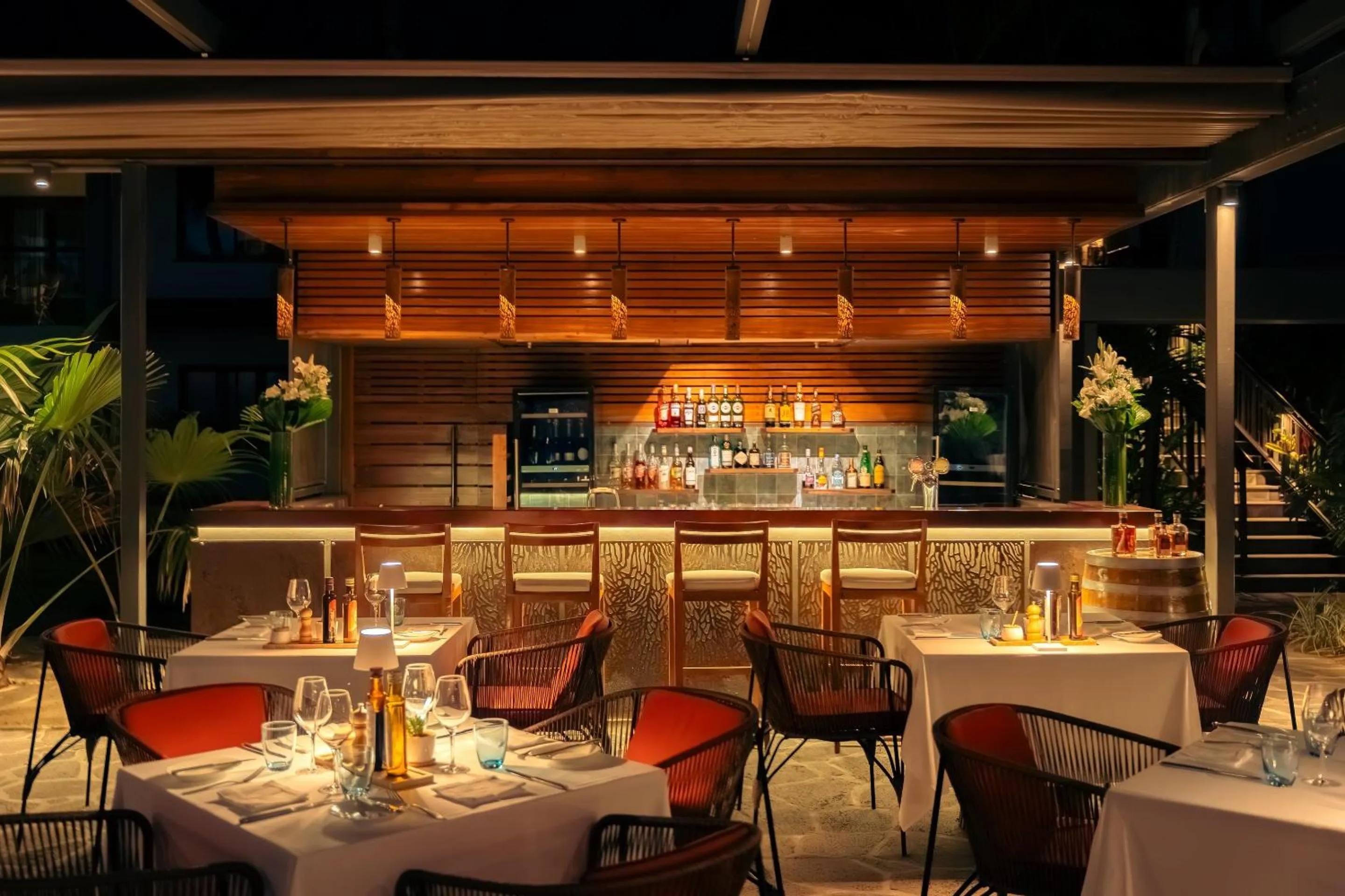 Restaurant/places to eat in Royal Palm Beachcomber Luxury