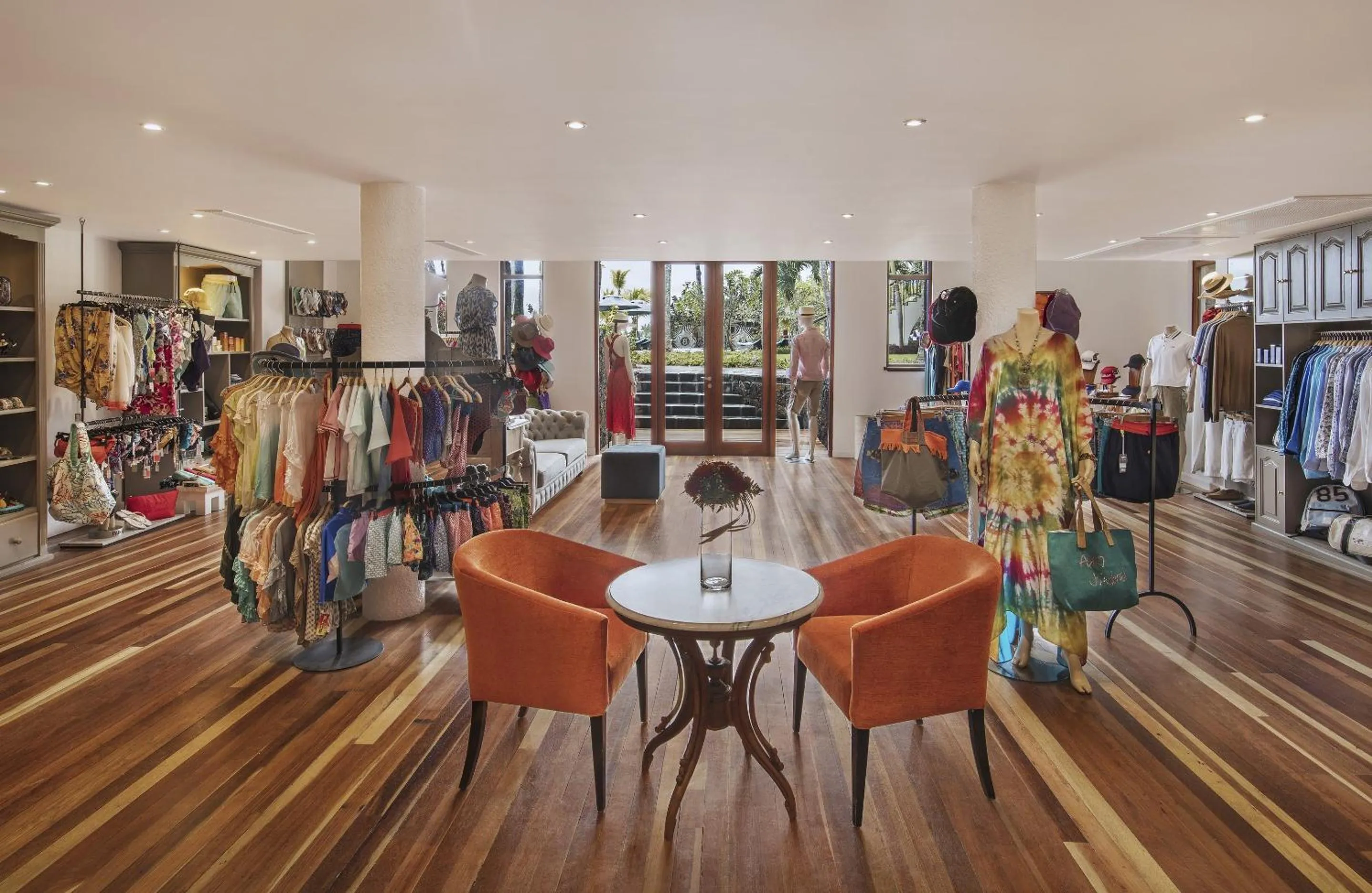 Shopping Area in Royal Palm Beachcomber Luxury