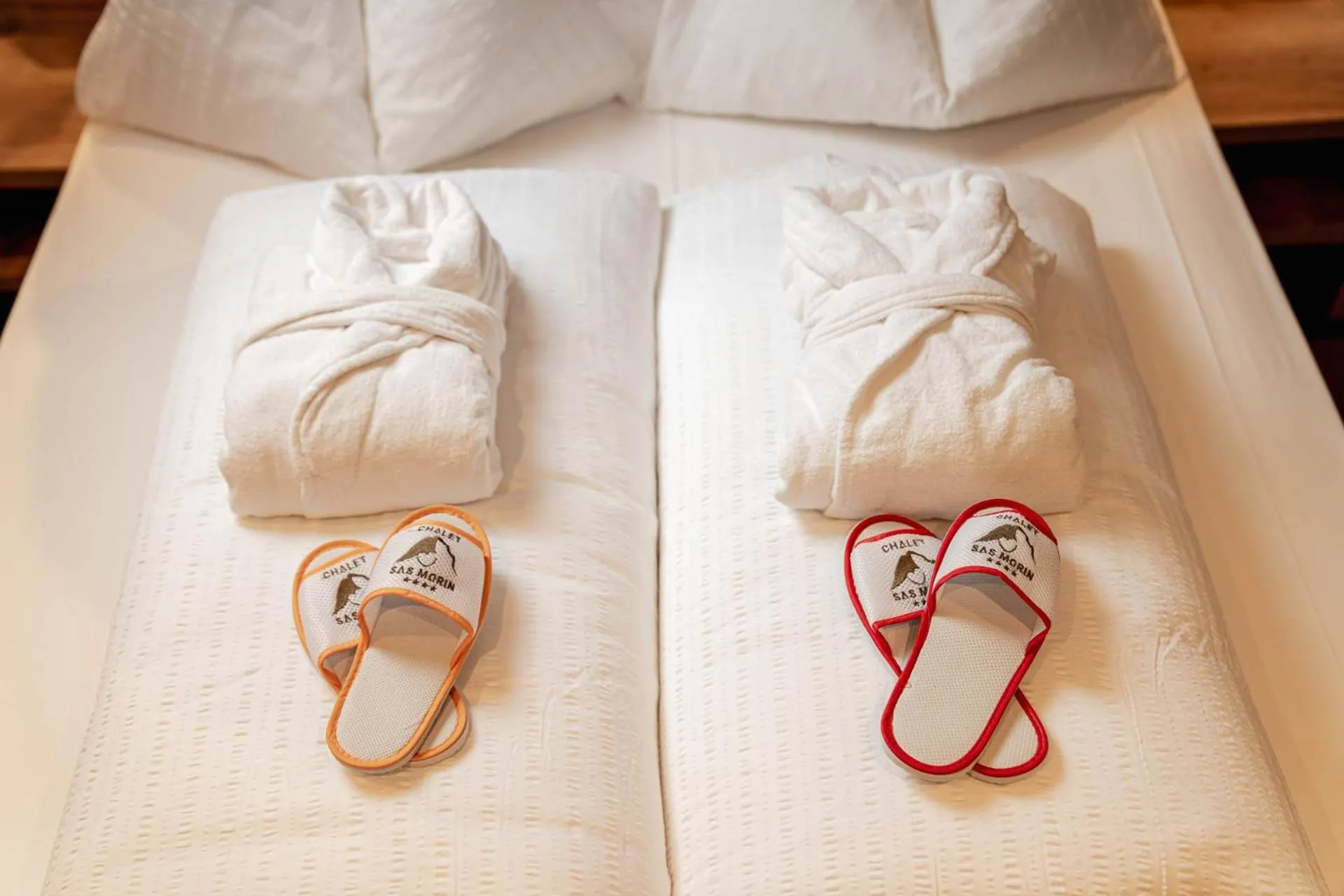 Bed in Hotel Chalet Sas Morin