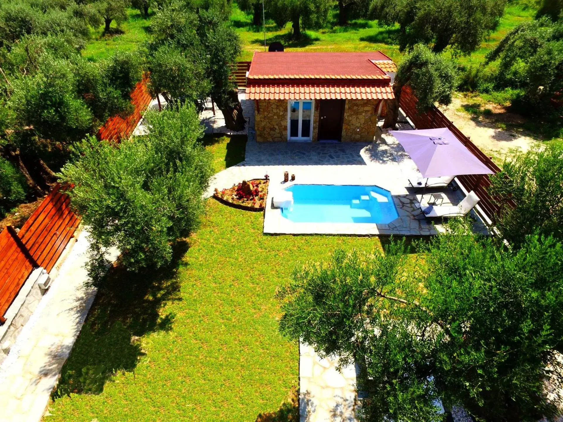 Salonikiou Beach Apartments & Villas Salonikiou Beach Apartments & Villas