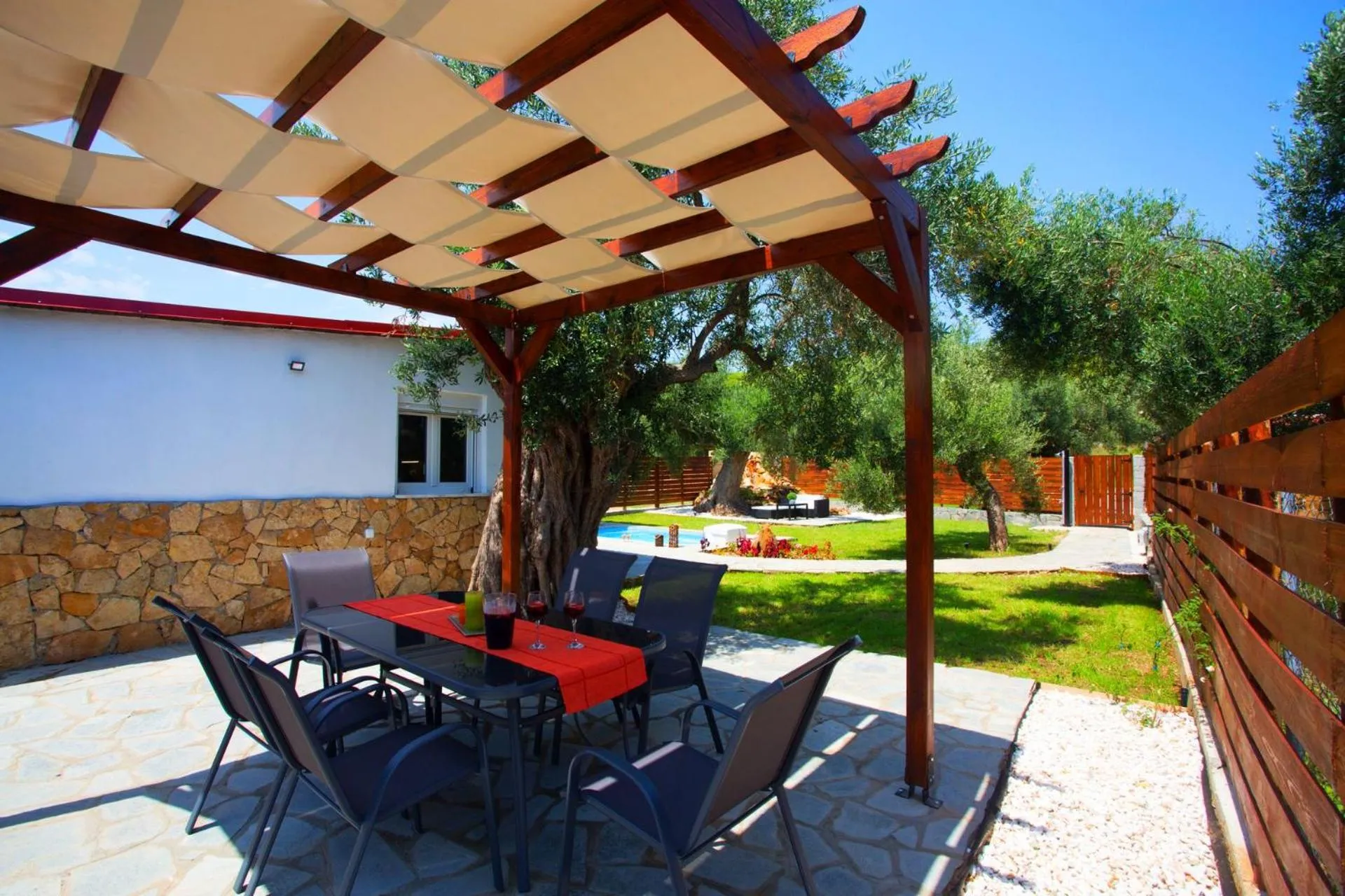 Patio in Salonikiou Beach Apartments & Villas