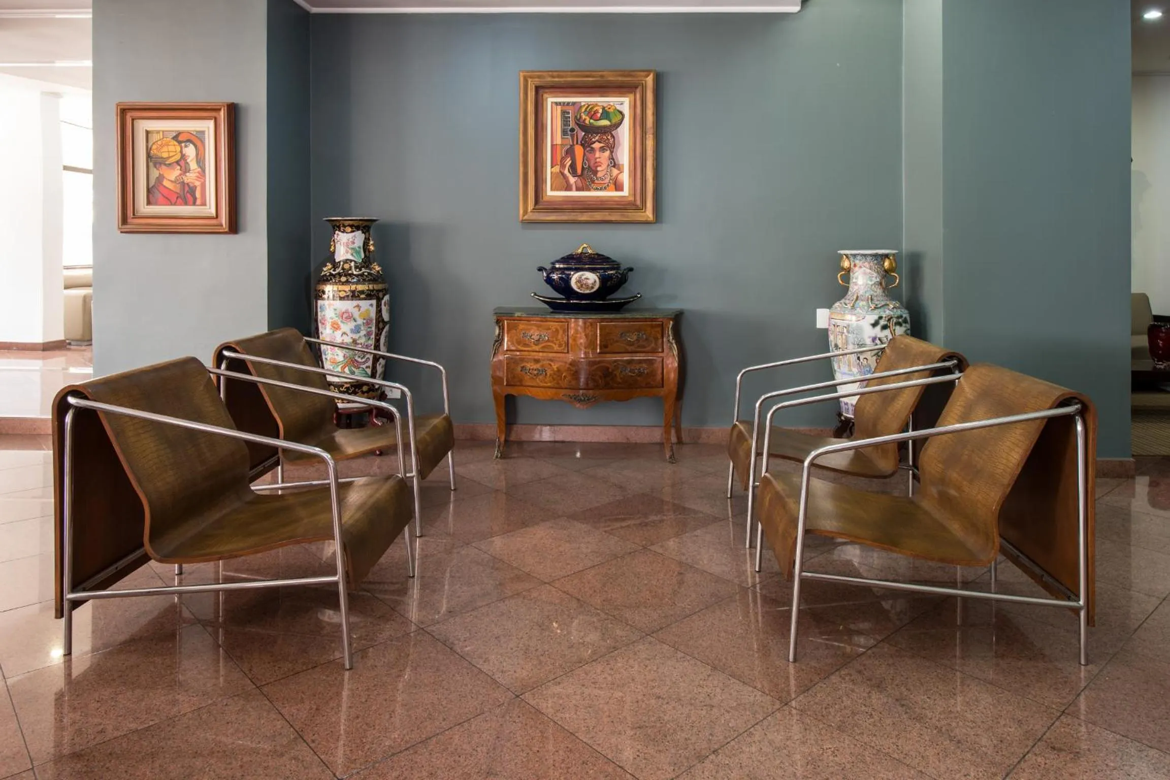 Lobby or reception in Hotel Carlton Plaza