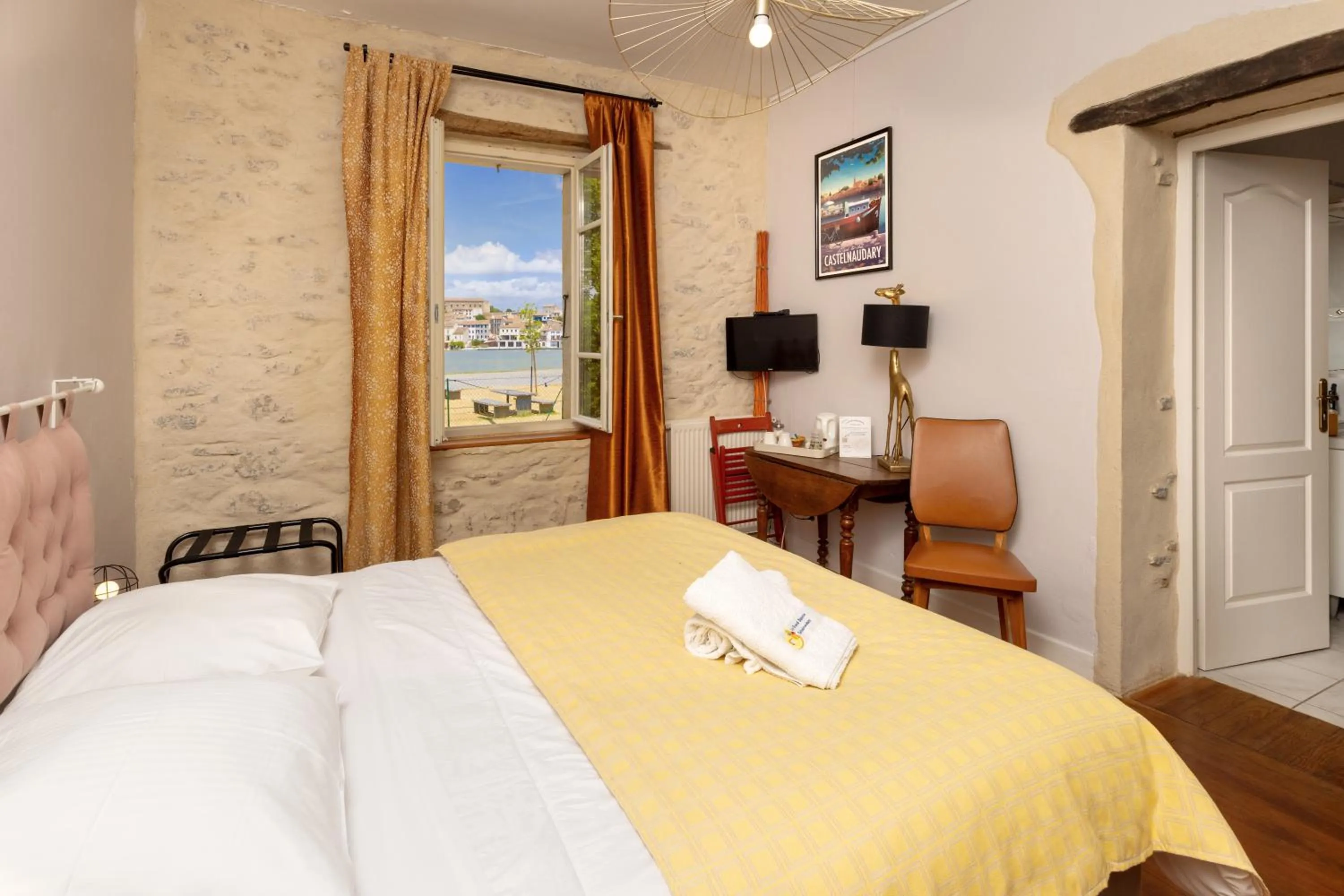 Bed in Le Grand Bassin