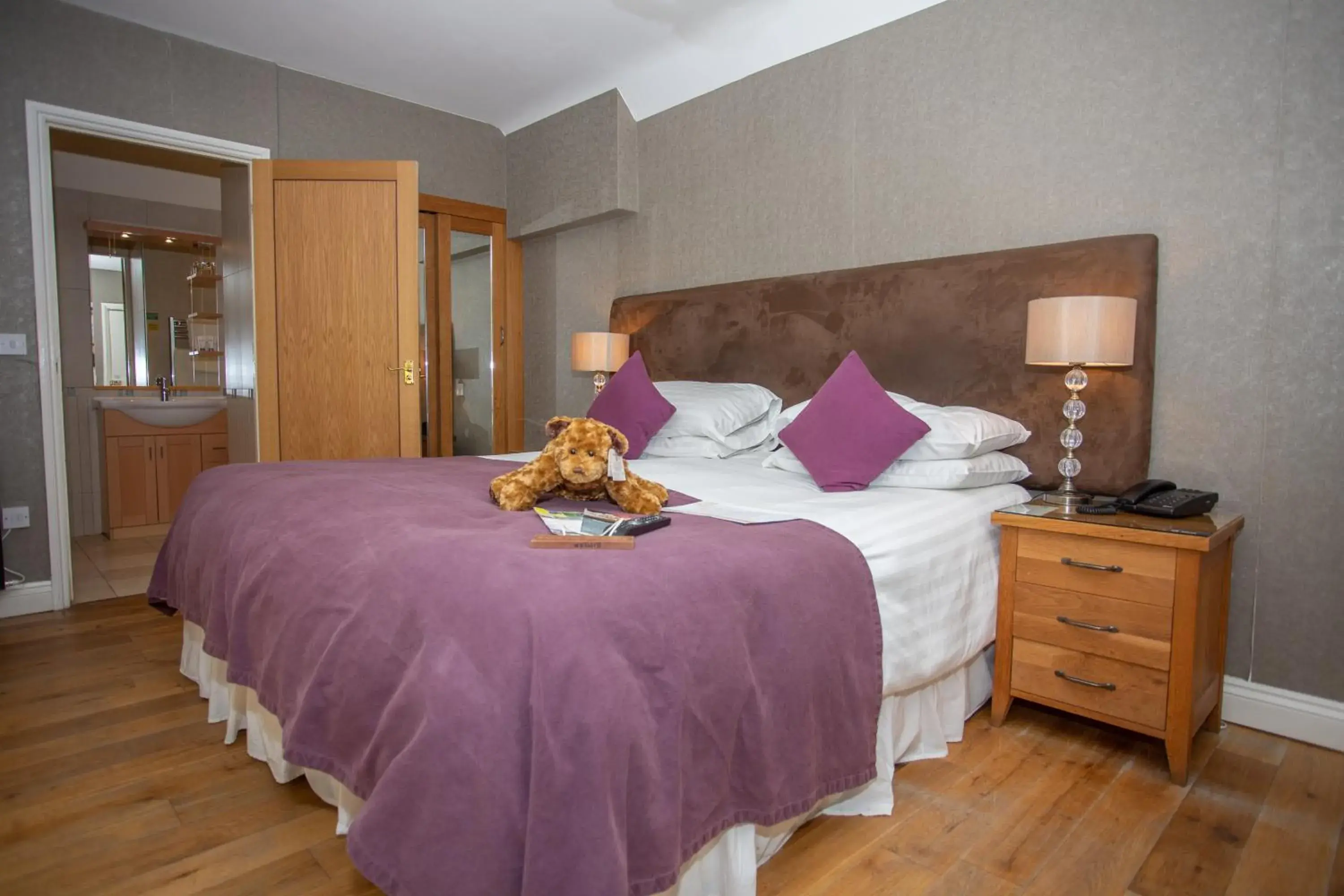 Superior Double/Twin Room in Dales Country House Hotel Superior Double/Twin Room in Dales Country House Hotel