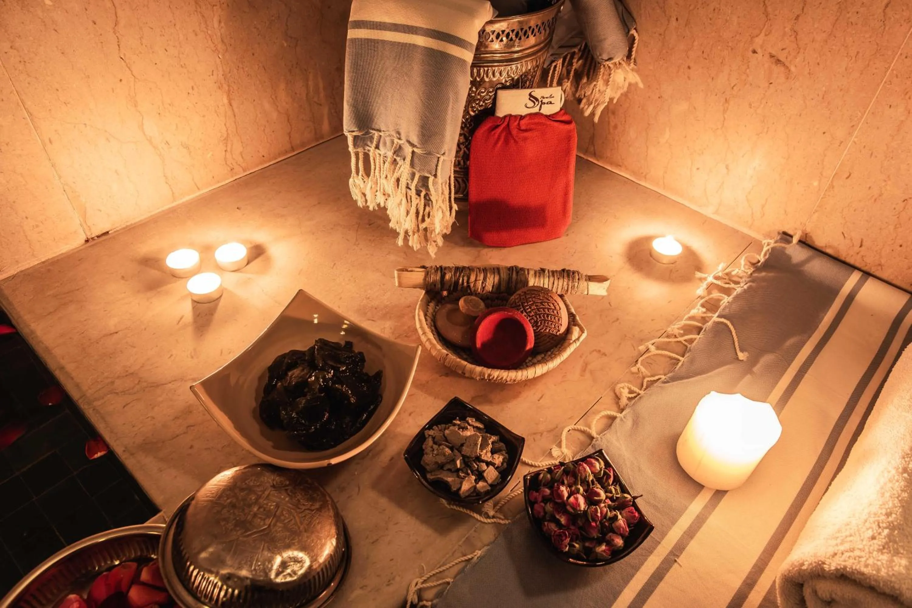 Spa and wellness centre/facilities in Paradis Plage Surf Yoga & Spa