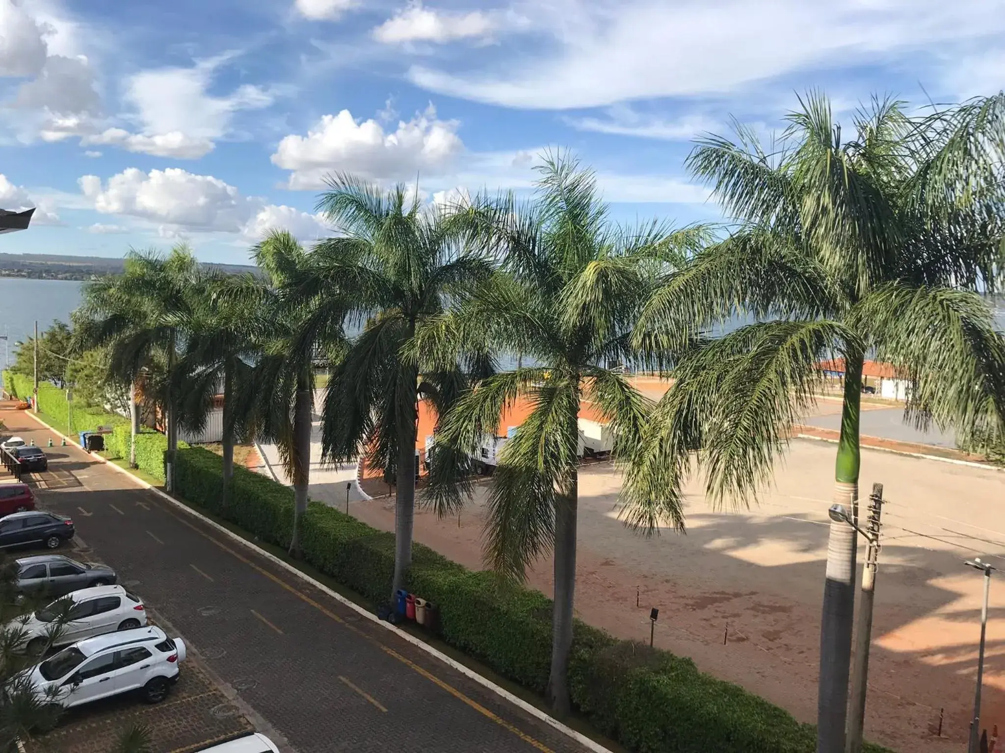 Apartment with Lake View - single occupancy in Flat em Resort incrivel a 10 min da Esplanada, STF e PGR Apartment with Lake View - single occupancy in Flat em Resort incrivel a 10 min da Esplanada, STF e PGR