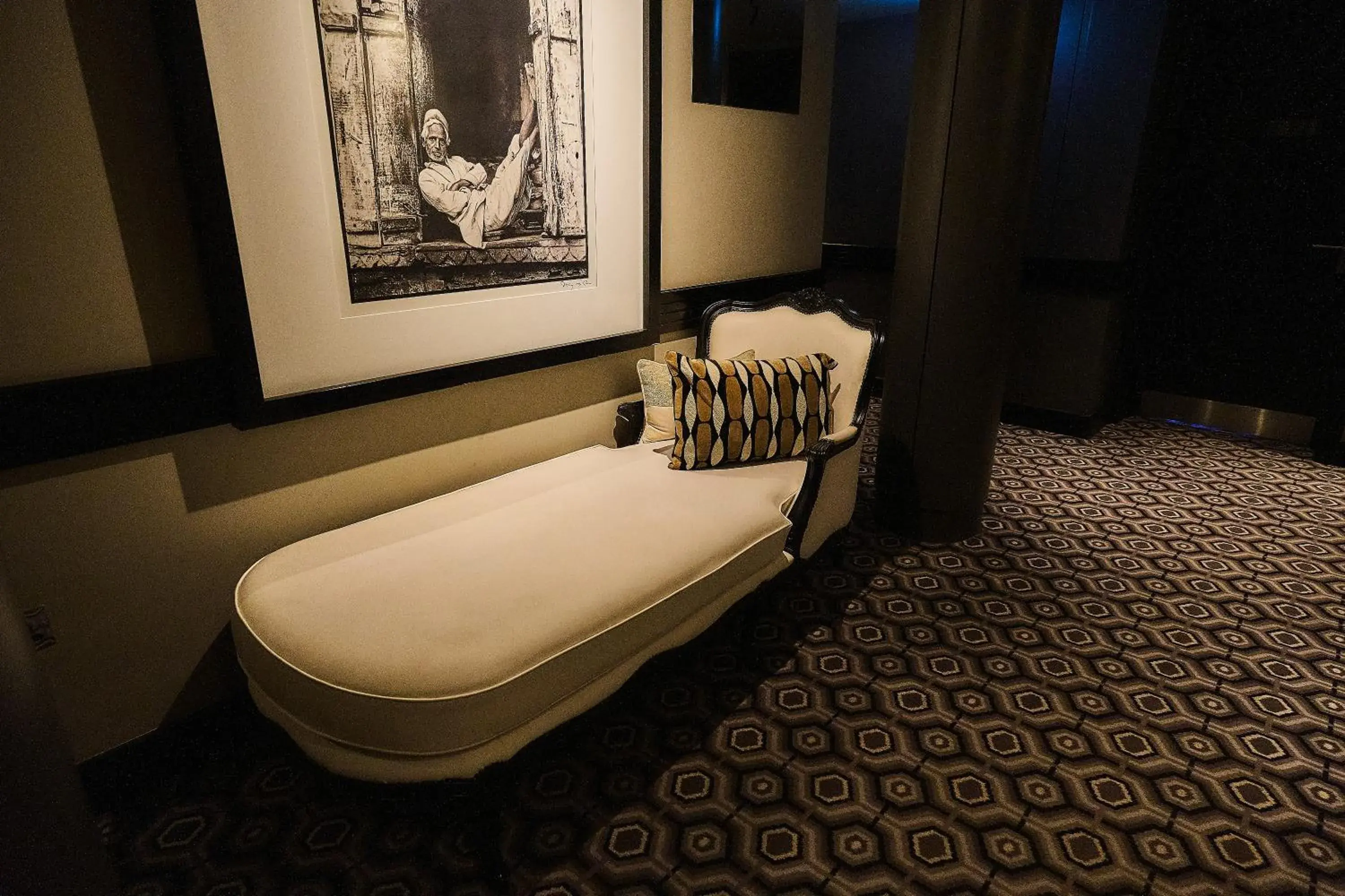 V Studio Room in The Vincent Hotel V Studio Room in The Vincent Hotel