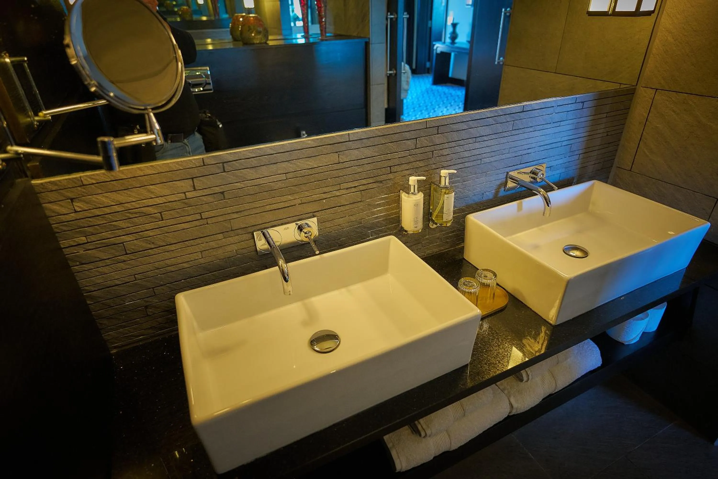 Bathroom in The Vincent Hotel