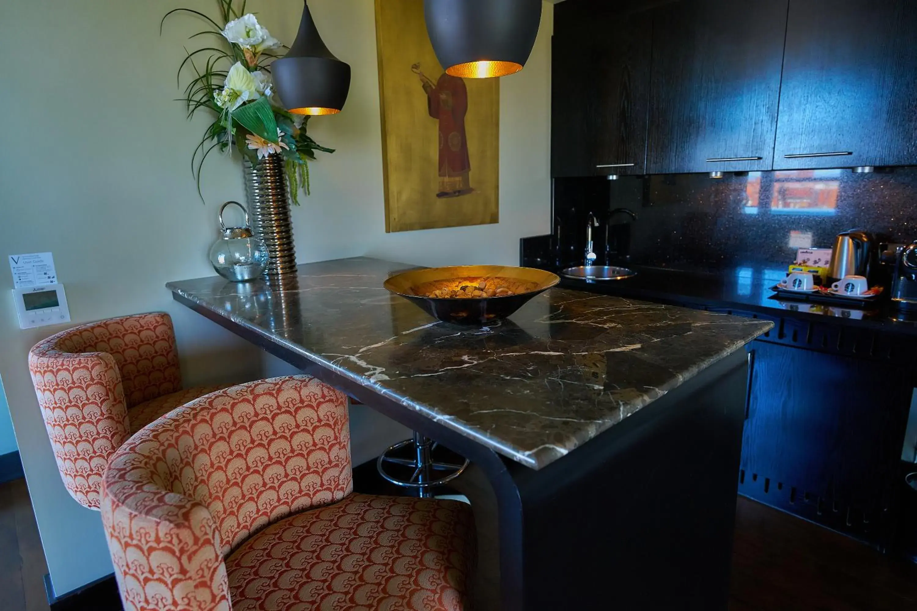 Lounge or bar in The Vincent Hotel Lounge or bar in The Vincent Hotel