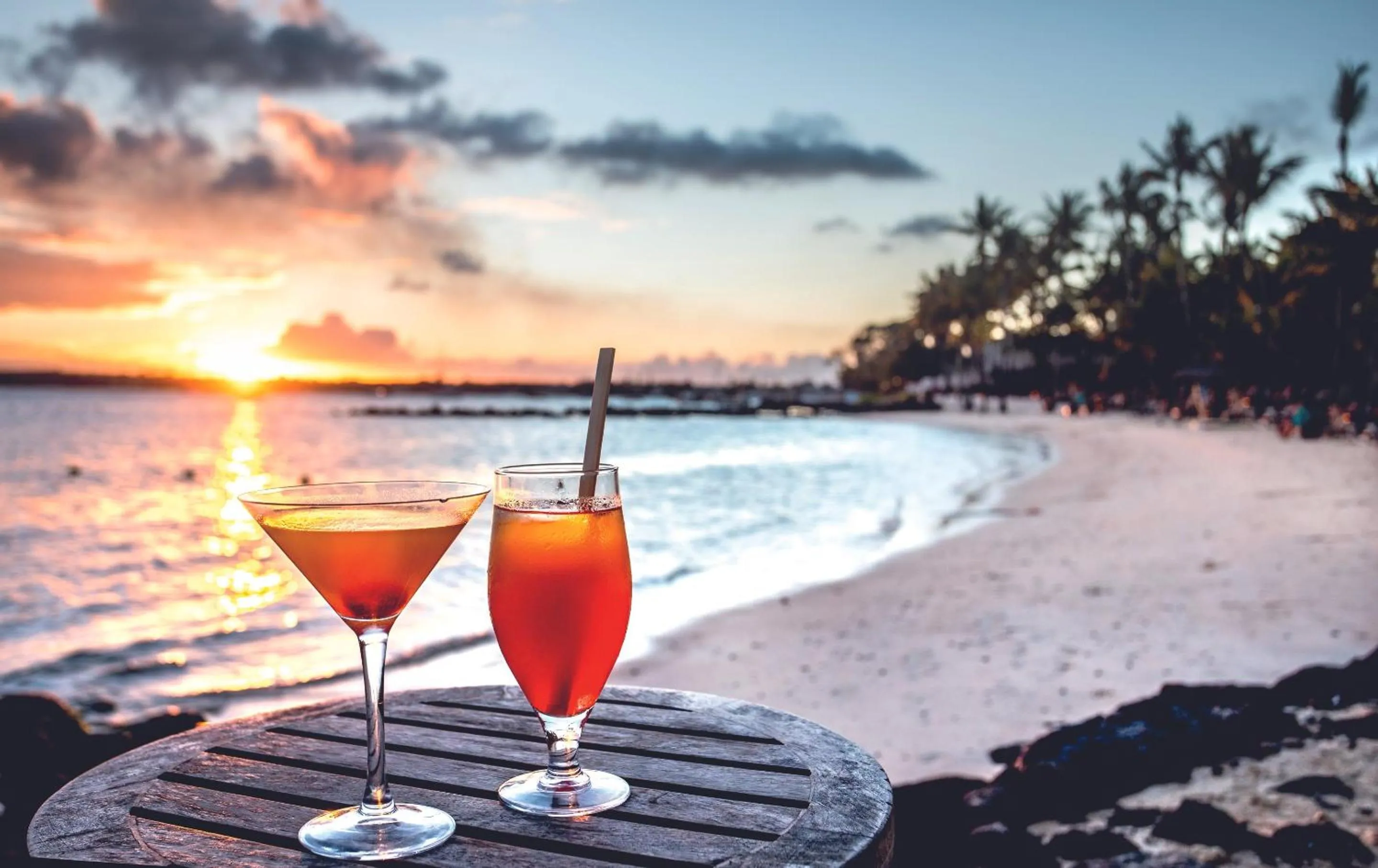 Alcoholic drinks in Mauricia Beachcomber Resort & Spa