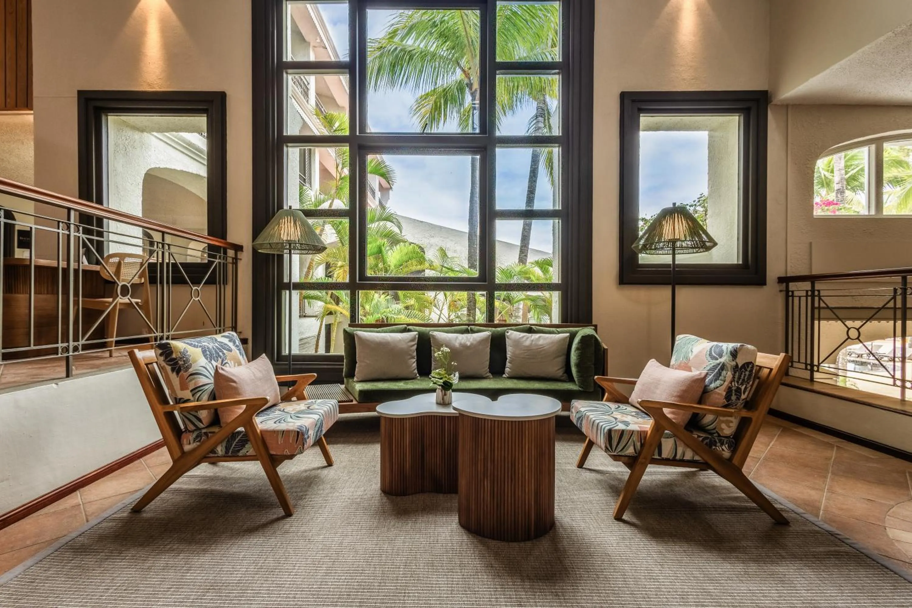 Lobby or reception in Mauricia Beachcomber Resort & Spa