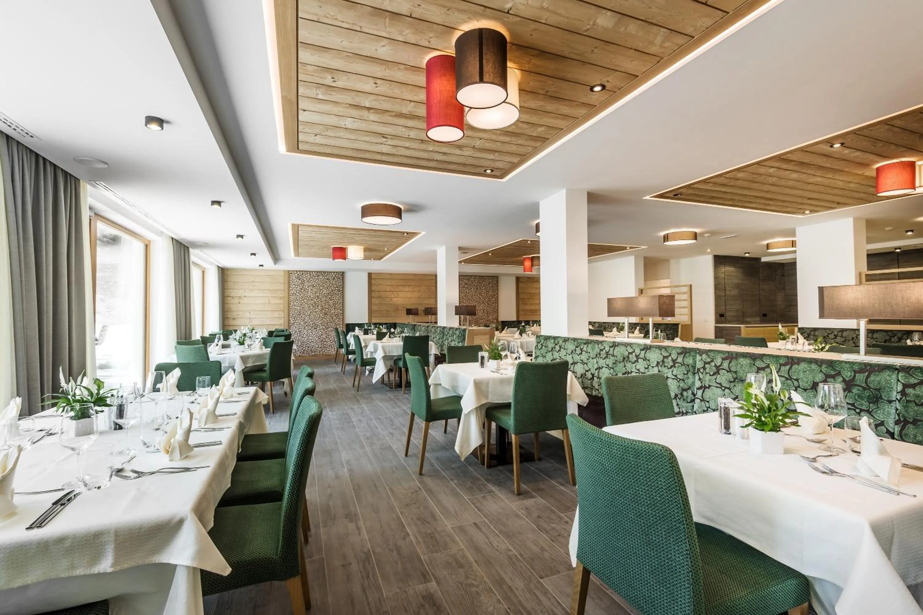 Restaurant/places to eat in Hotel Miramonti Badia